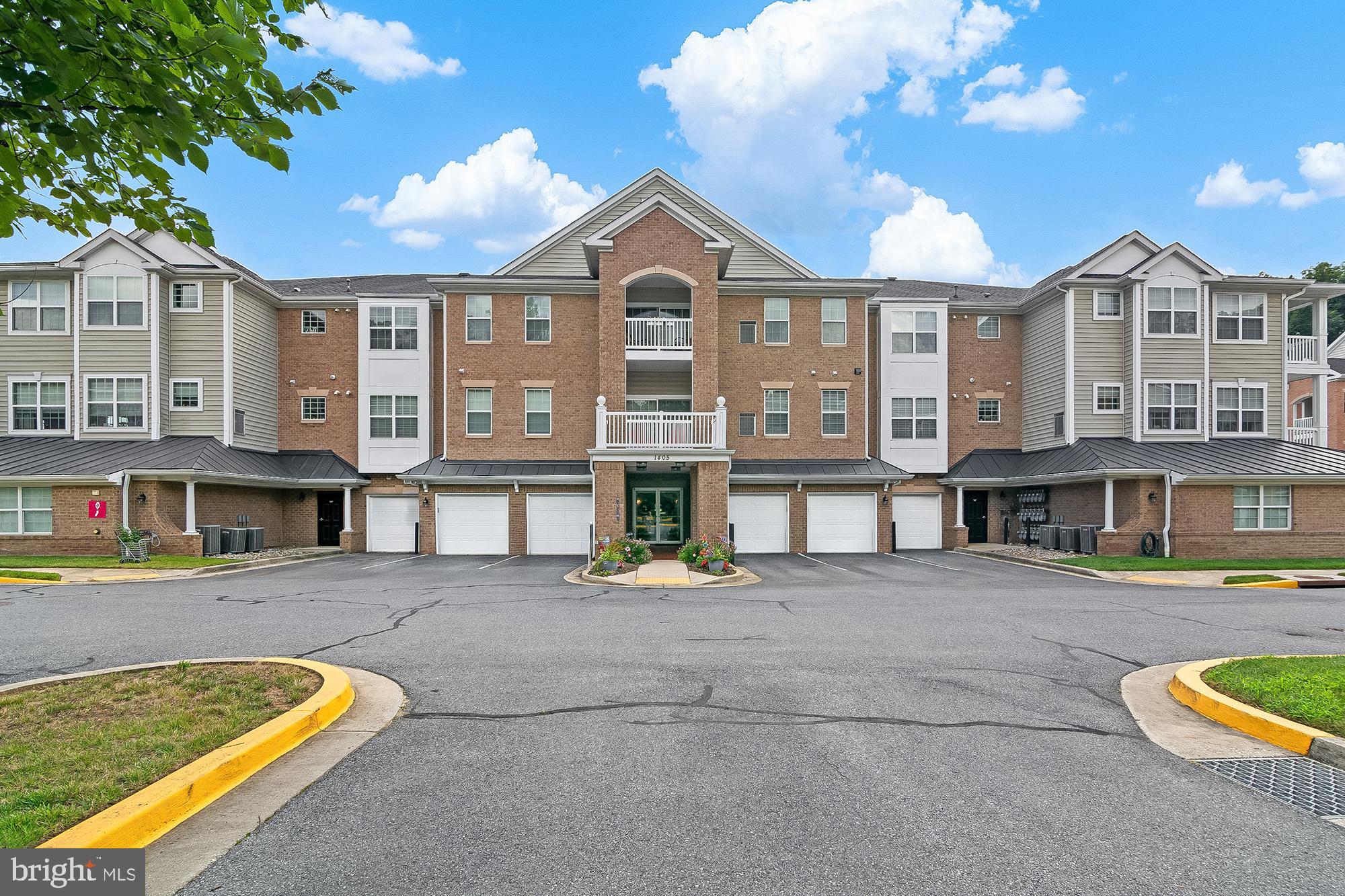 1405 WIGEON WAY 101