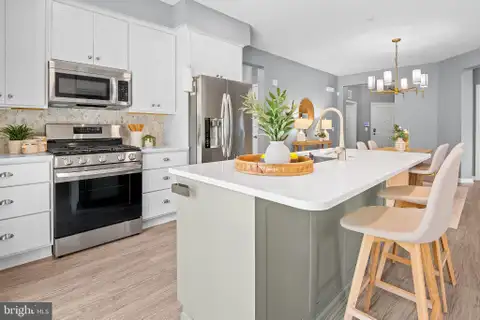 MLS: MDAA2153136