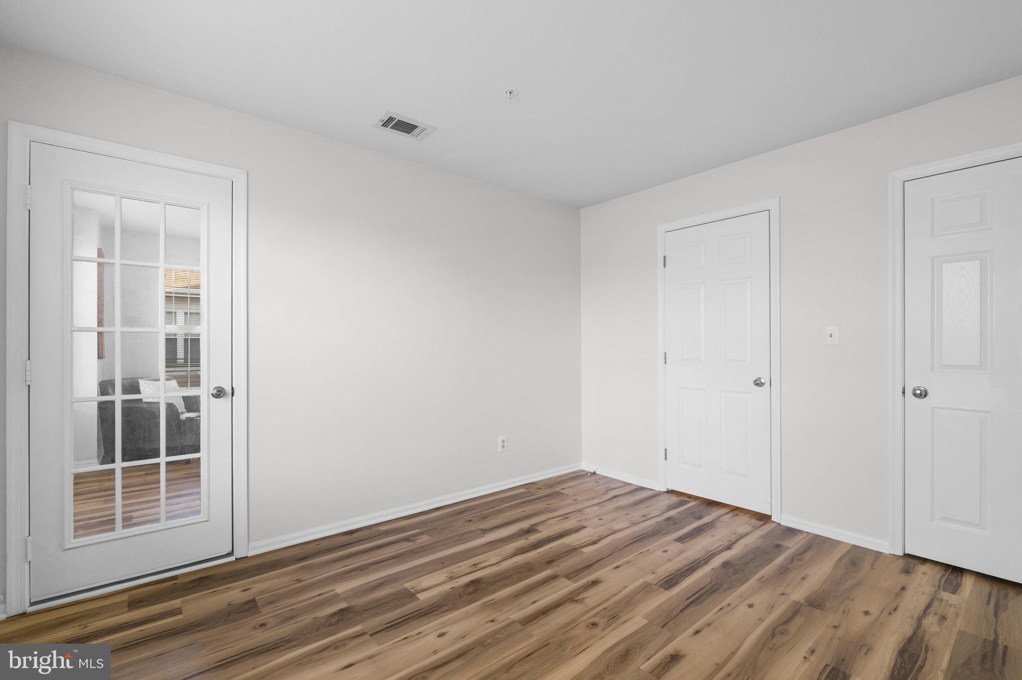 ENGLISH COUNTRY MANOR - Residential