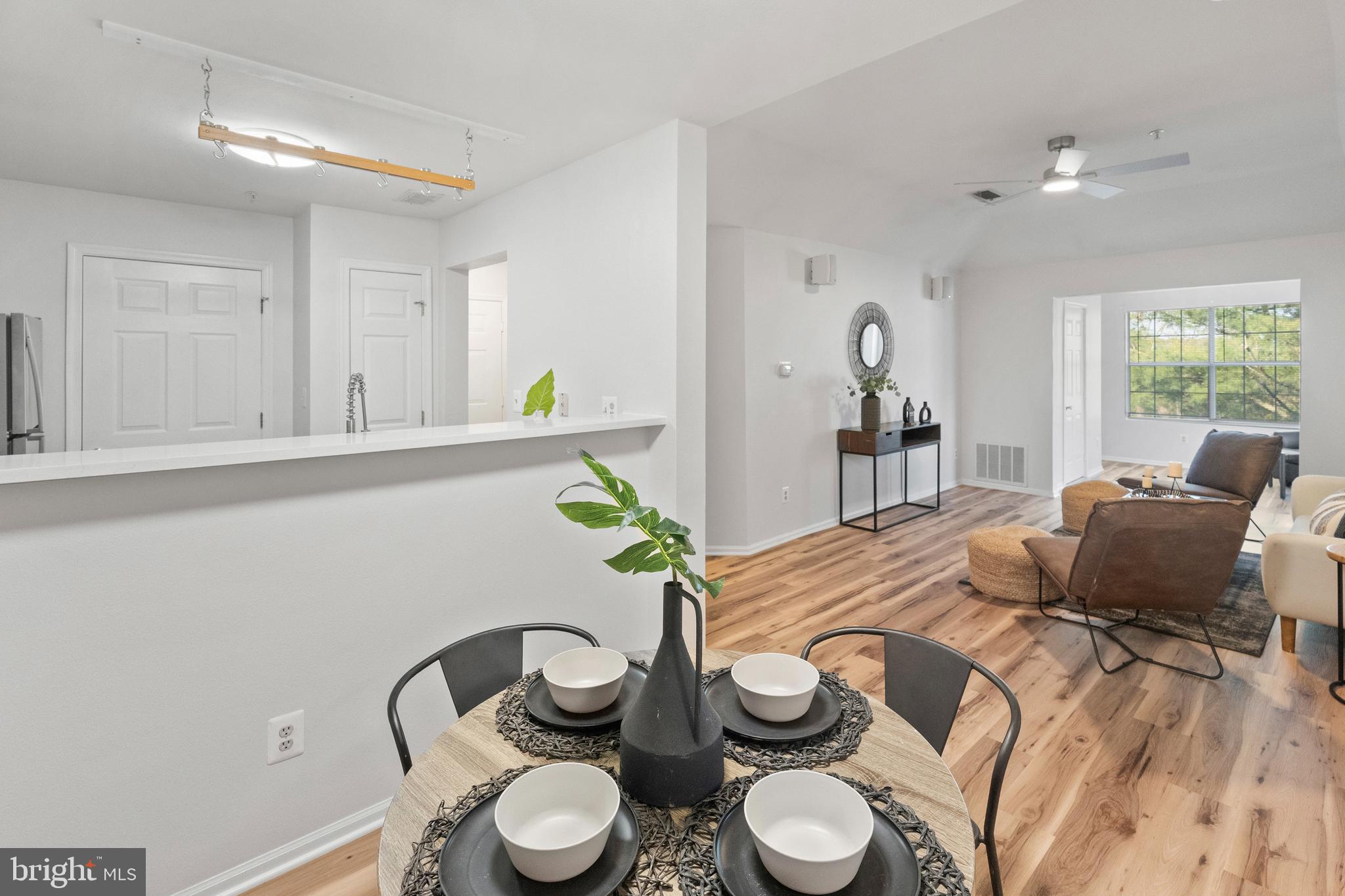 ENGLISH COUNTRY MANOR - Residential