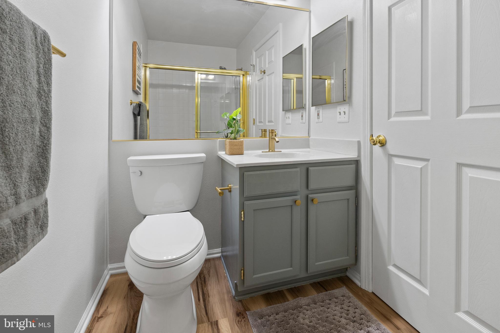 ENGLISH COUNTRY MANOR - Residential