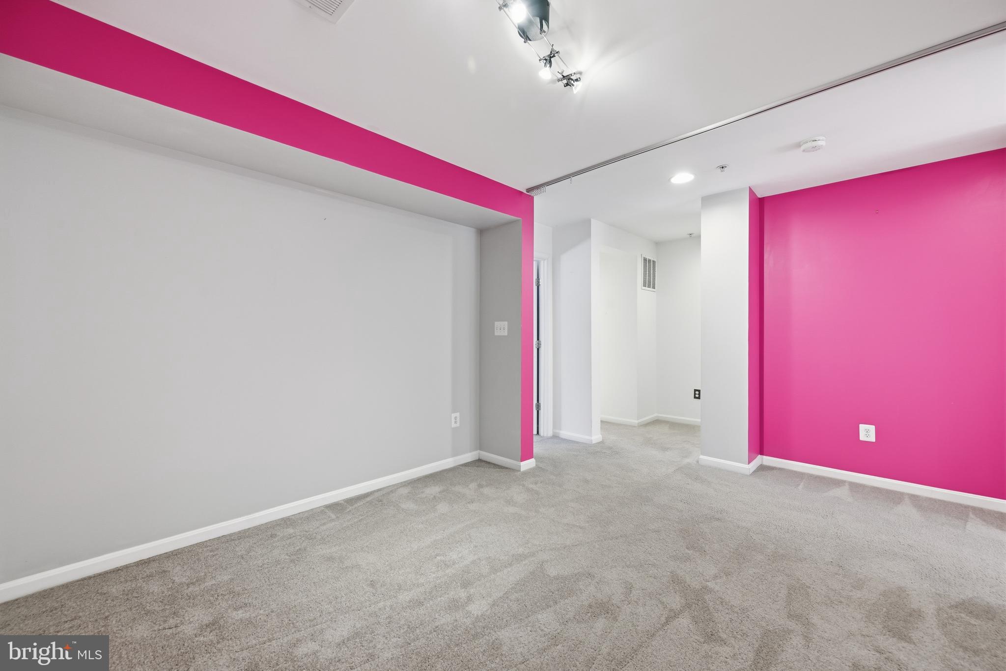 WHETSTONE RUN - Residential