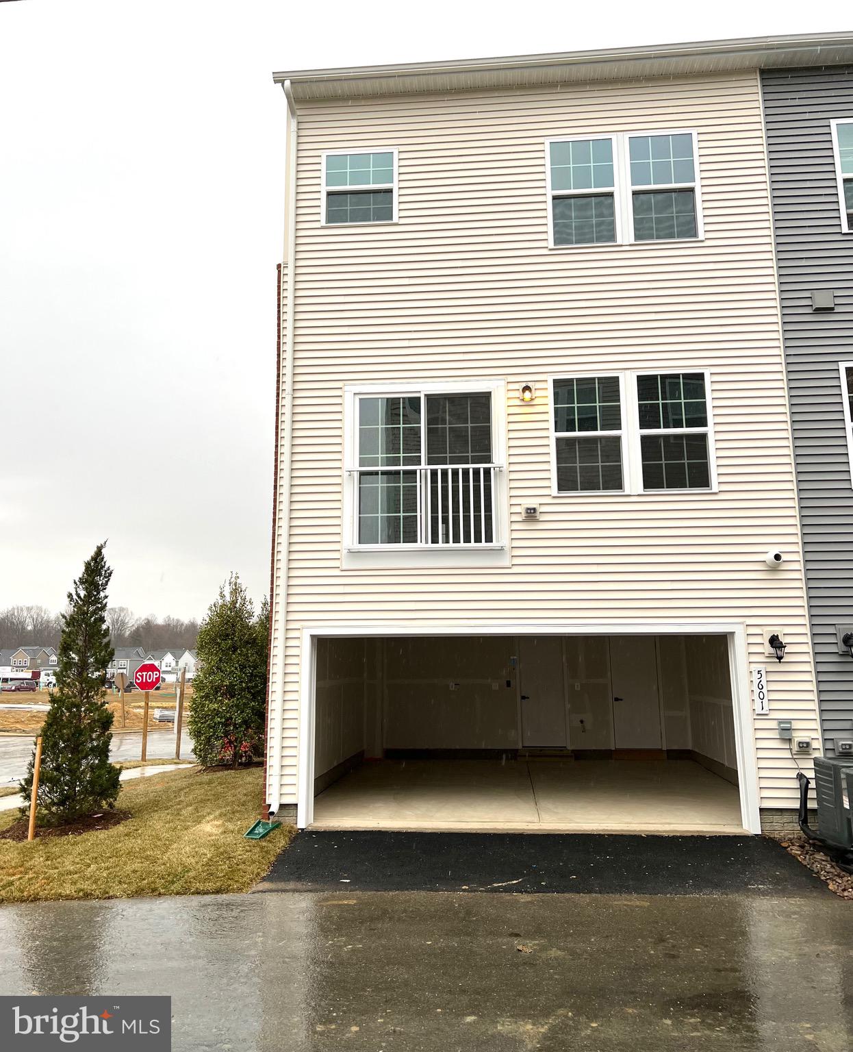 WESTPHALIA TOWN CENTER - Residential Lease