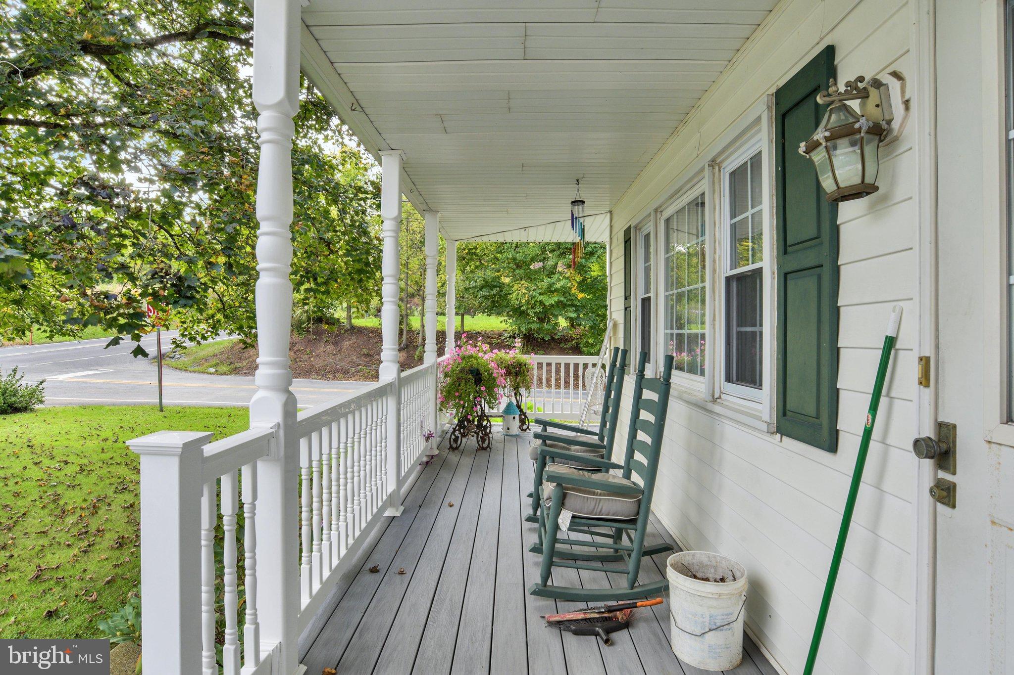 2789 MEADOW VIEW ROAD