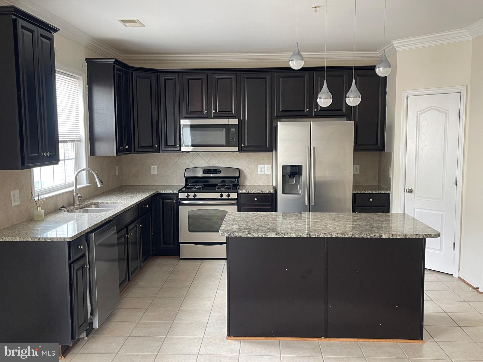 42243 WATER IRIS TERRACE