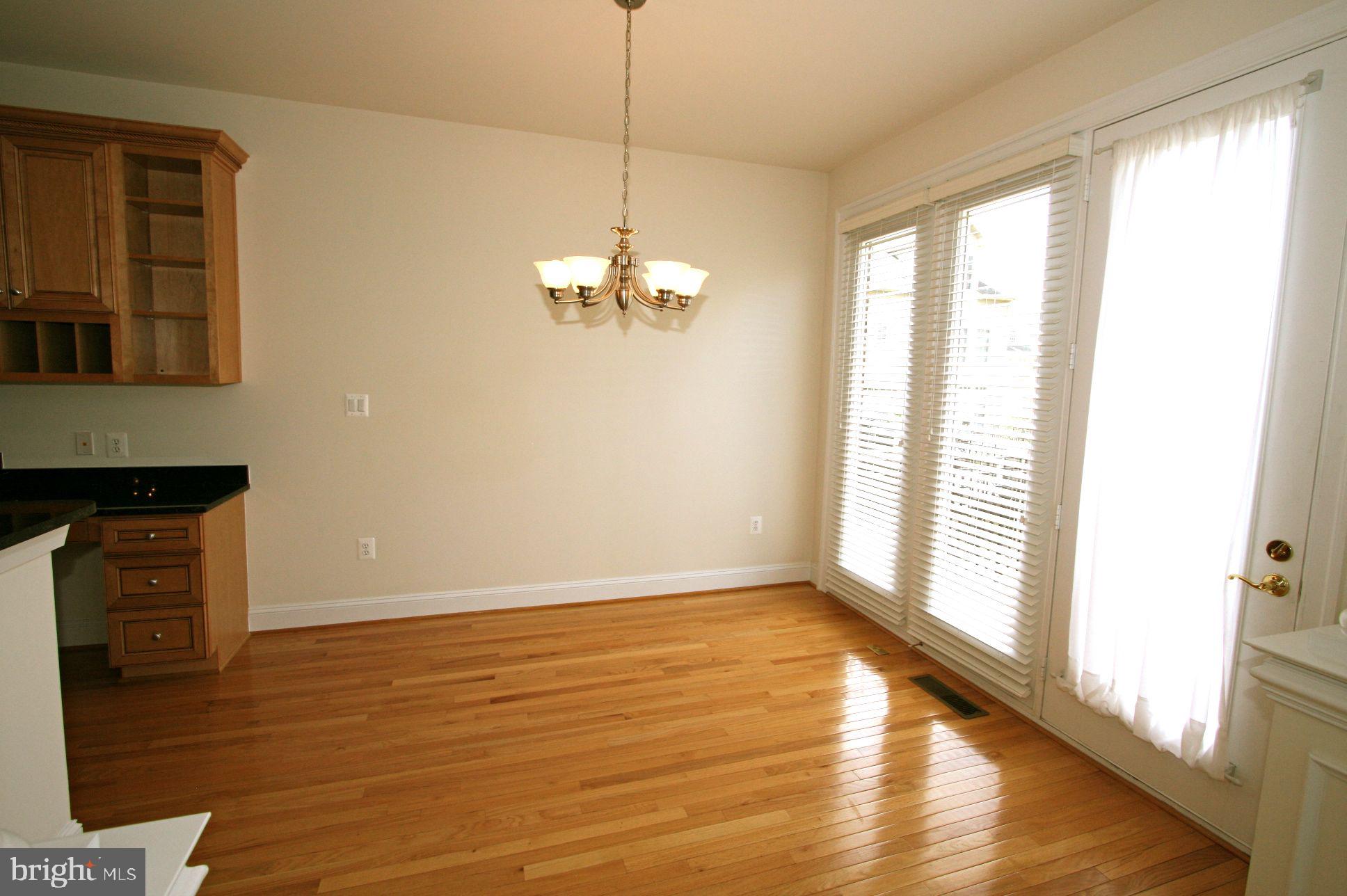 RIVER CREEK - Residential Lease