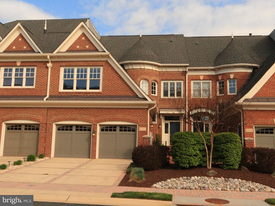 For Rent $3,750/mo plus $92/mo River Creek Club Social Fee - Stunning All Brick Turnberry Model with Rare Roof Deck, Lovely Granite & Glazed Cabs, GE Profile French Door Refrig, DW & W/D. Luxurious Owner's Suite w/ Sitting rm, 4 BR, 4.5 BA, Walk out LL, 4 levels, Deck with Woods view. Trails & canoe river access. Close to Clubhouse & Potomac. Tenant pays River Creek Club Social fee - $91.35, No smoking, Sorry, no pets. Owner/Agent, Lease under 12 months is $4,092 per month, Available April 15 possibly.