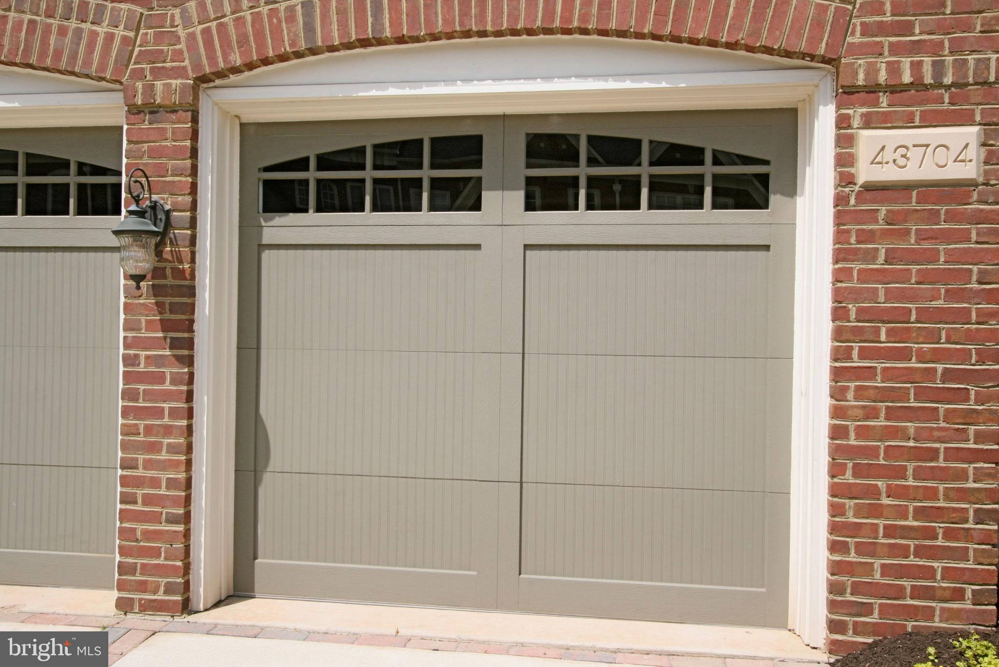 RIVER CREEK - Residential Lease