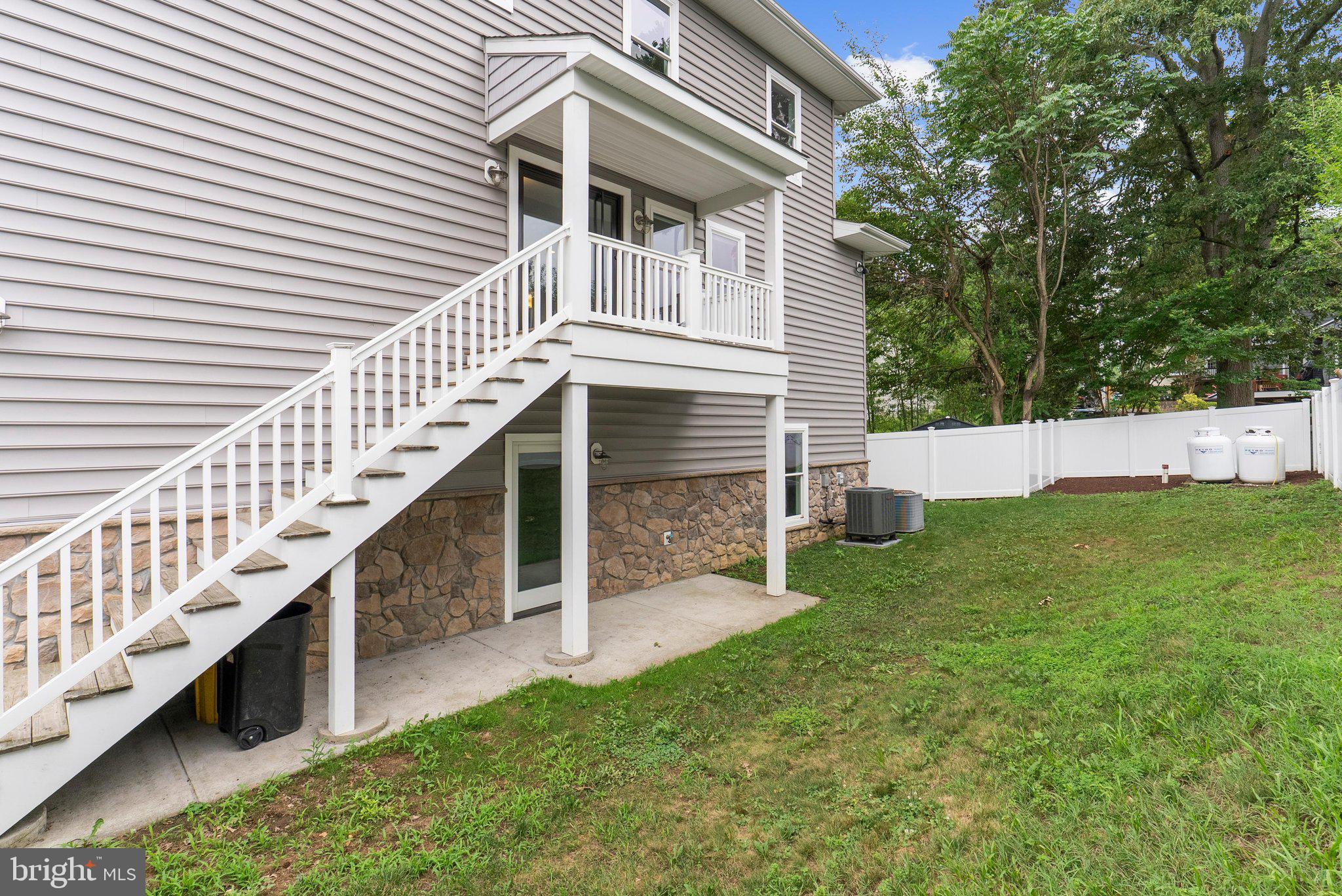 1203 SHORE DRIVE