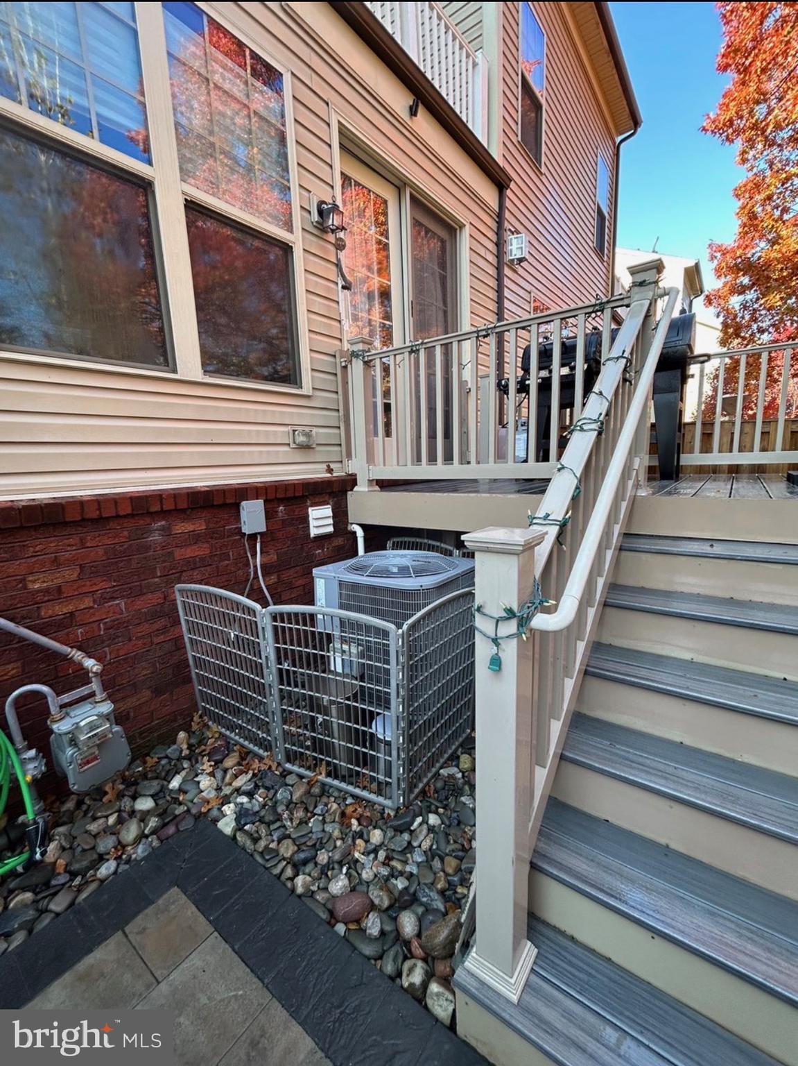 BRAMBLETON - Residential