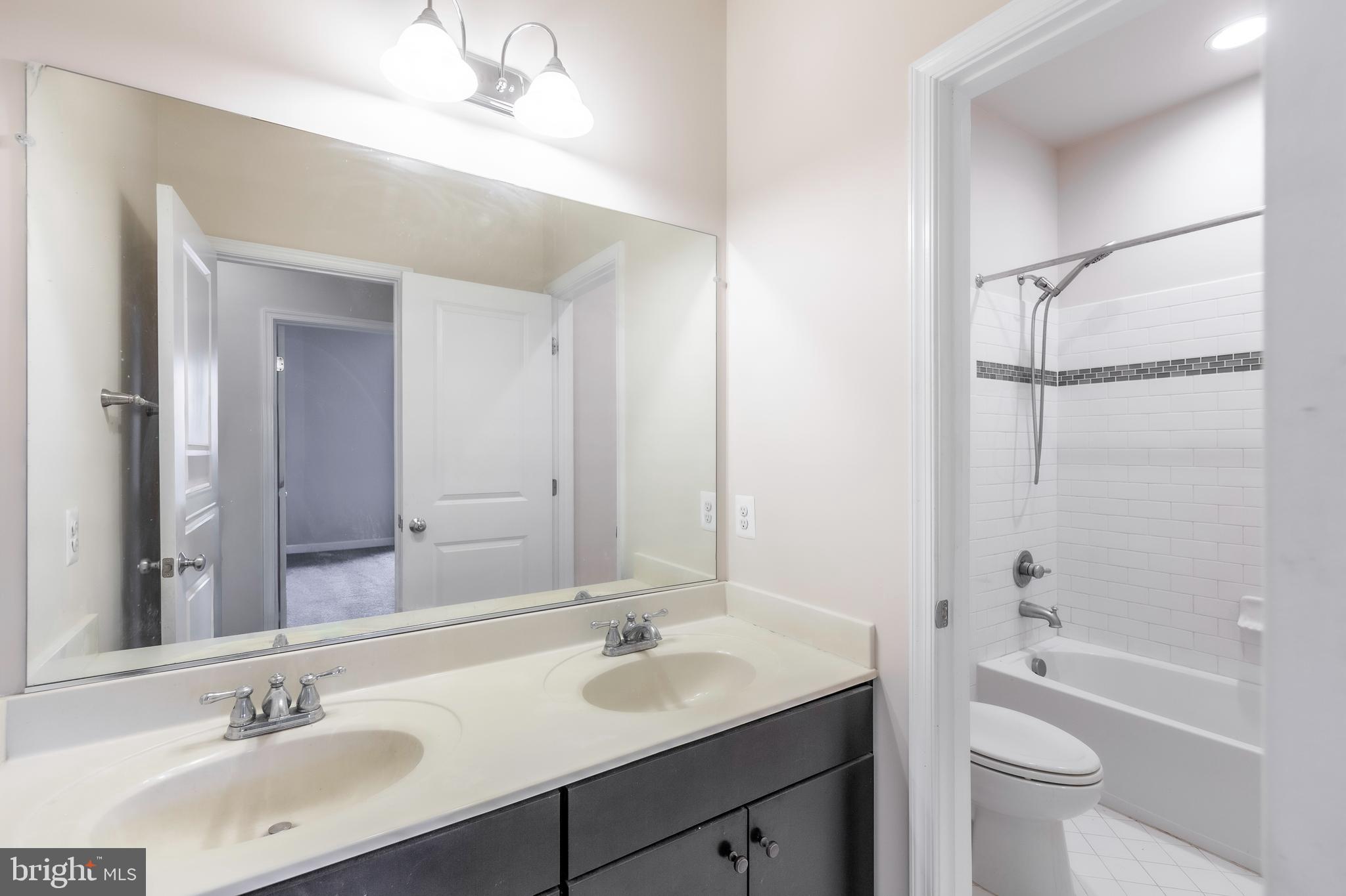 BRAMBLETON - Residential