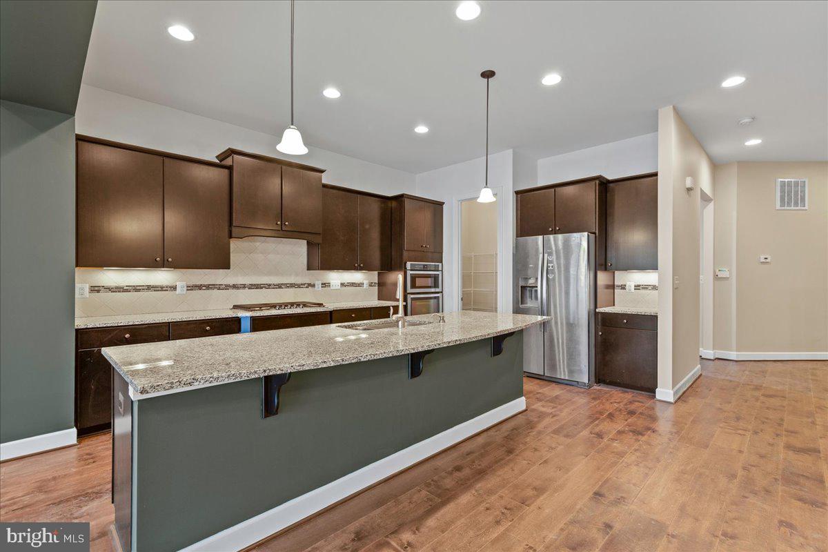 BRAMBLETON - Residential