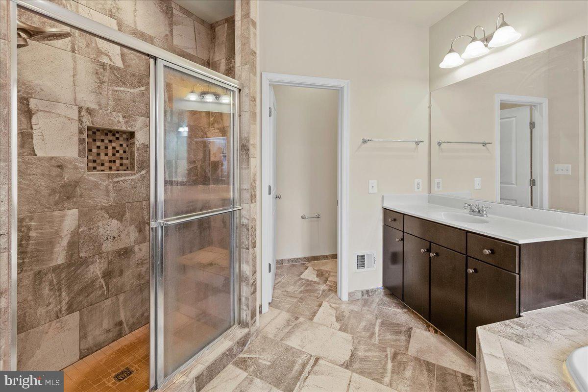 BRAMBLETON - Residential