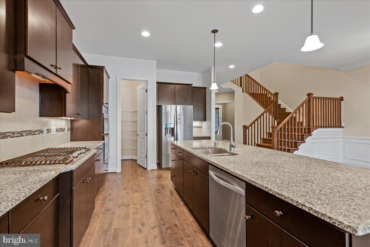 BRAMBLETON - Residential