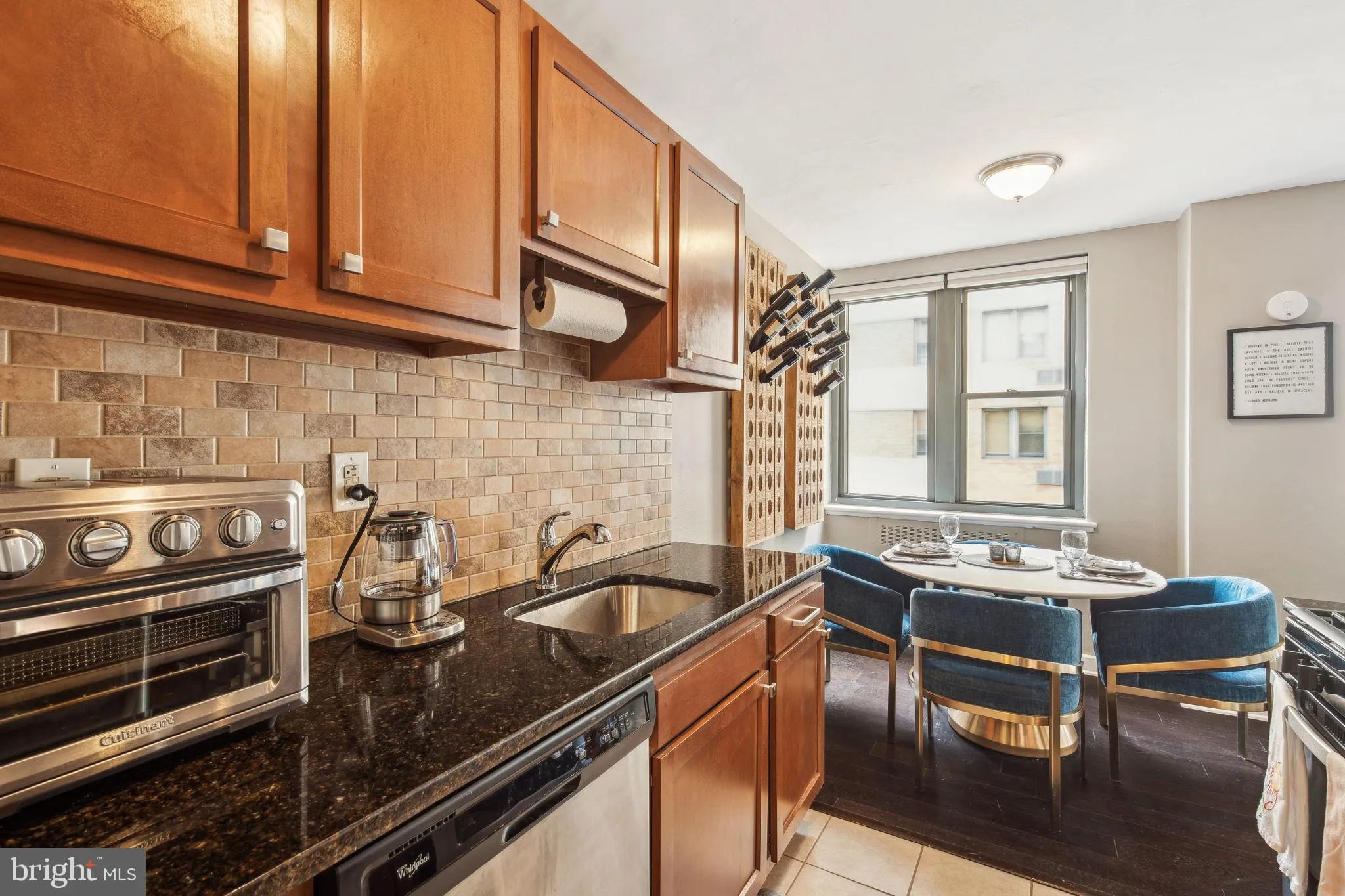 Philadelphia, Pennsylvania 19130, United States, 1 Bedroom Bedrooms, ,1 BathroomBathrooms,Residential,Pending,102902