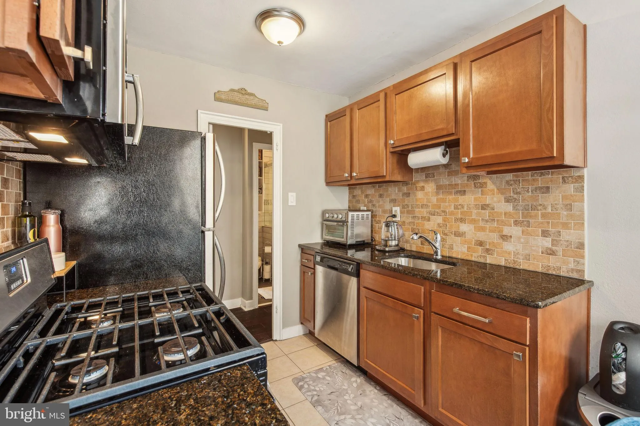 Philadelphia, Pennsylvania 19130, United States, 1 Bedroom Bedrooms, ,1 BathroomBathrooms,Residential,Pending,102902