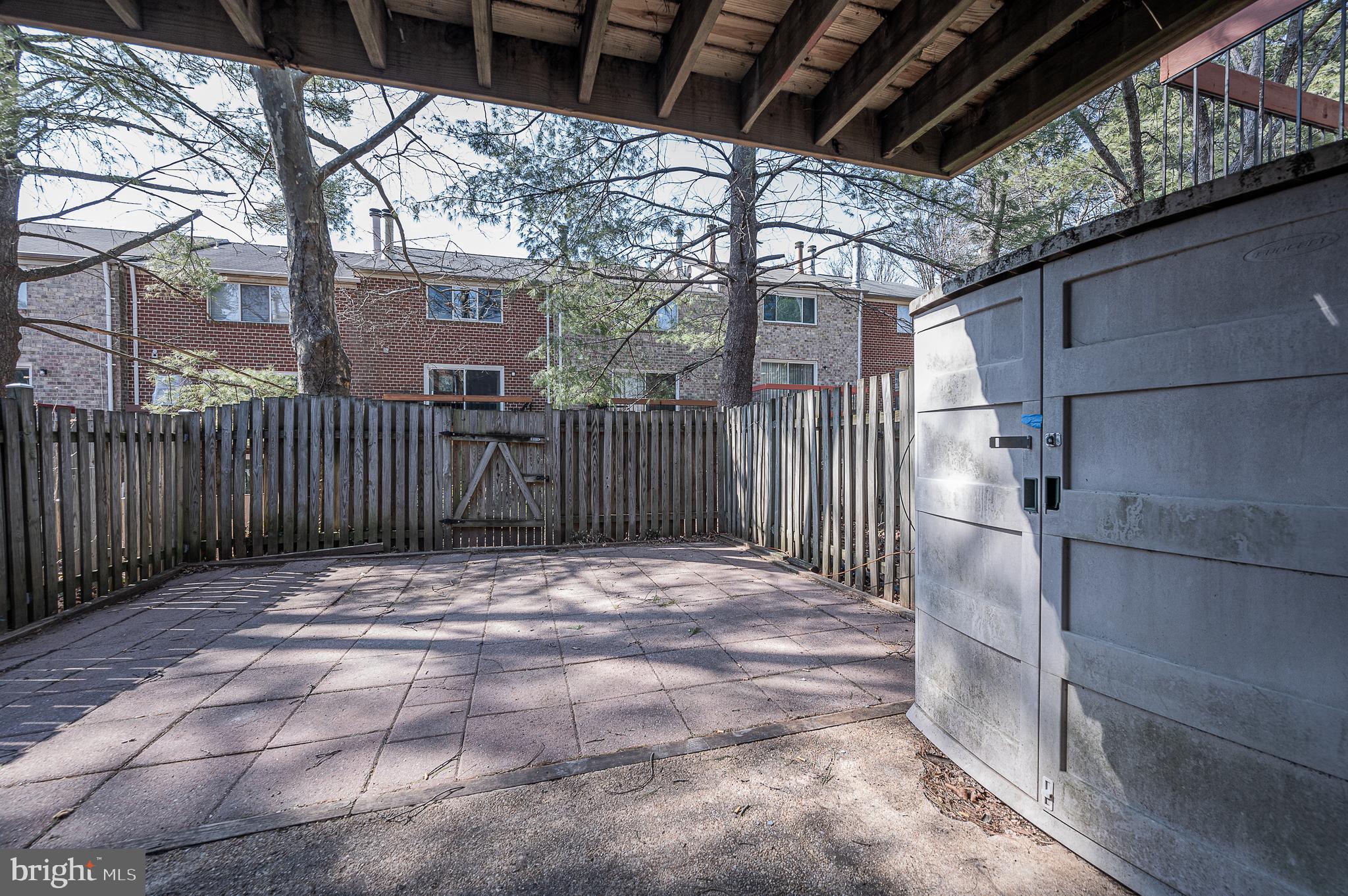 HICKORY RIDGE - Residential Lease