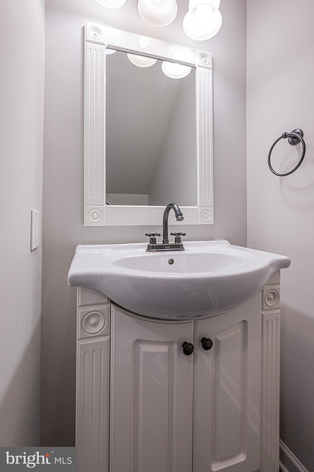 HICKORY RIDGE - Residential Lease