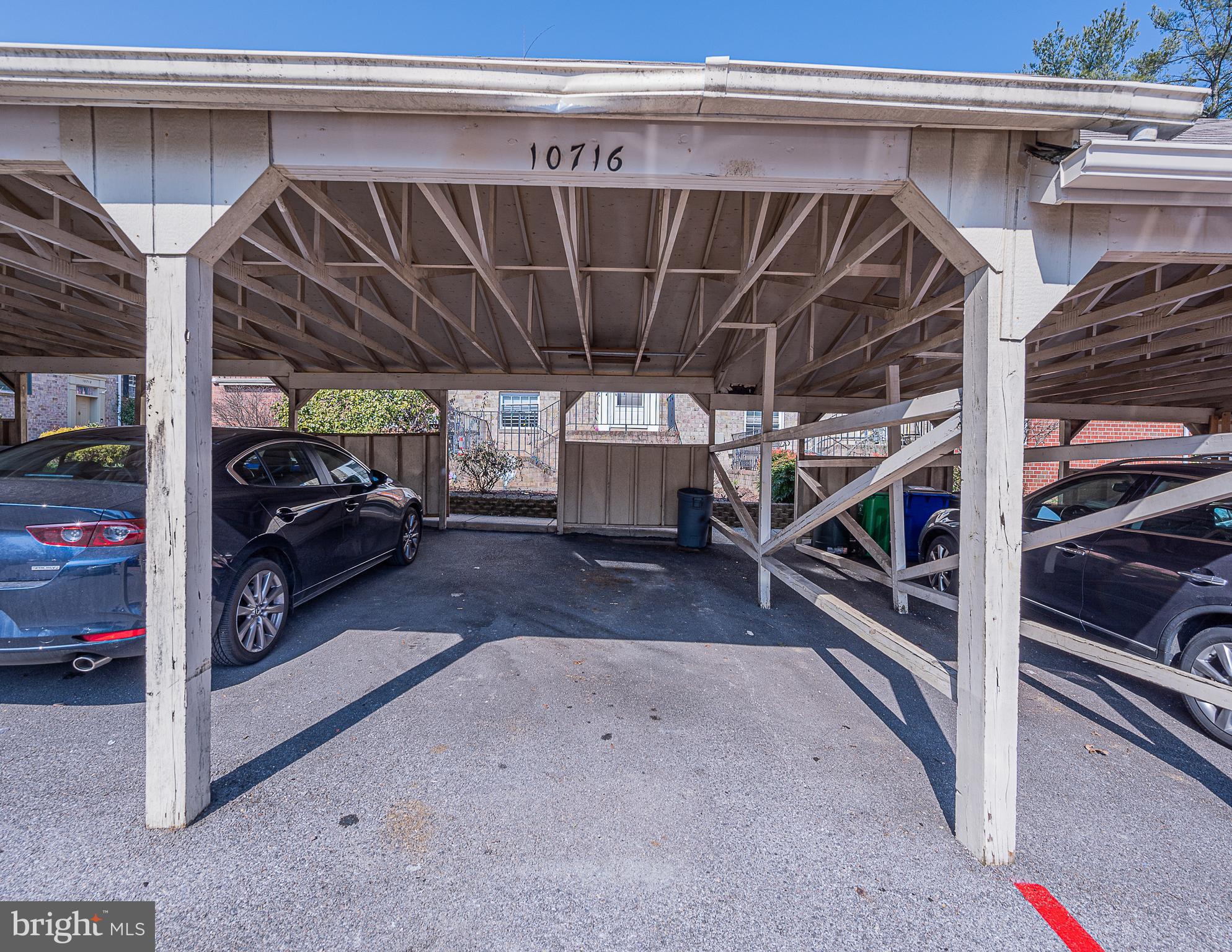 HICKORY RIDGE - Residential Lease