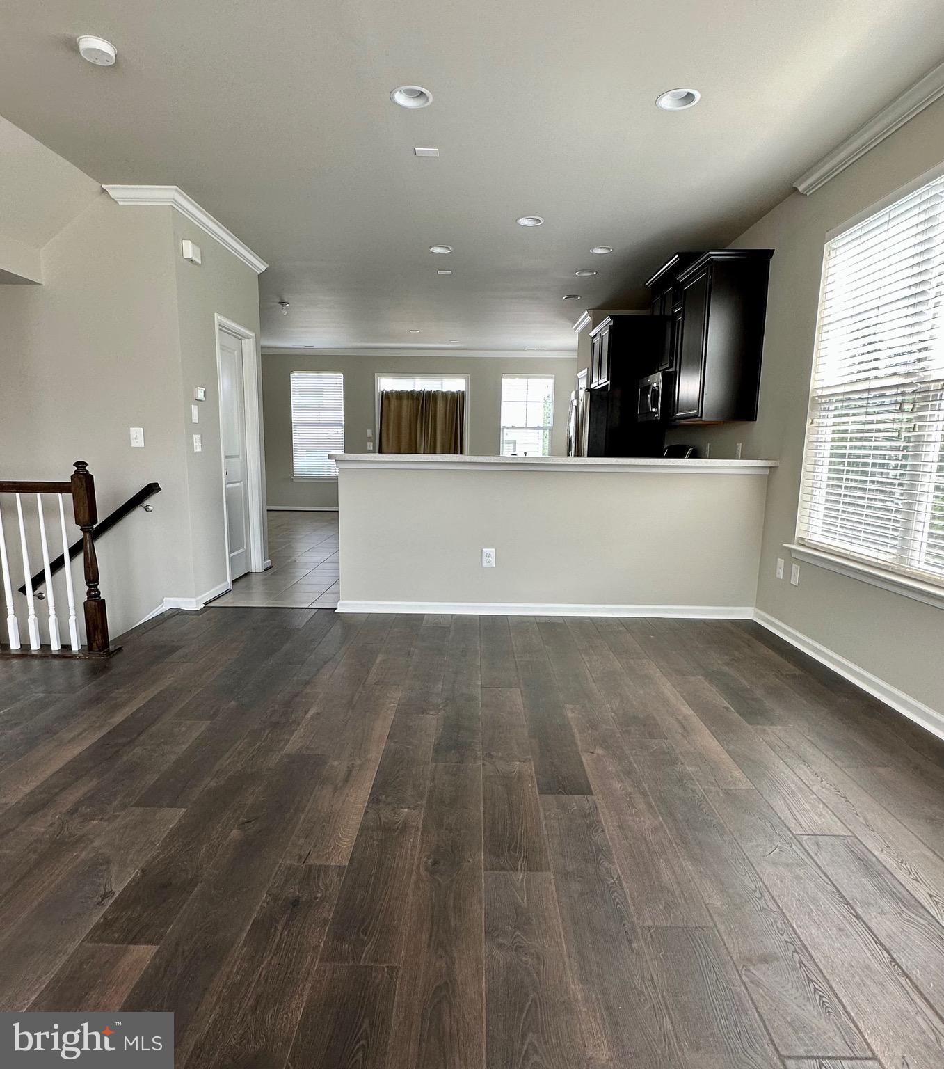 VILLAGE AT WOODSTREAM - Residential Lease