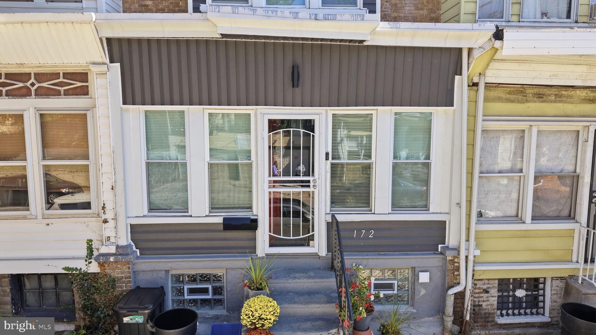 172 E TULPEHOCKEN STREET