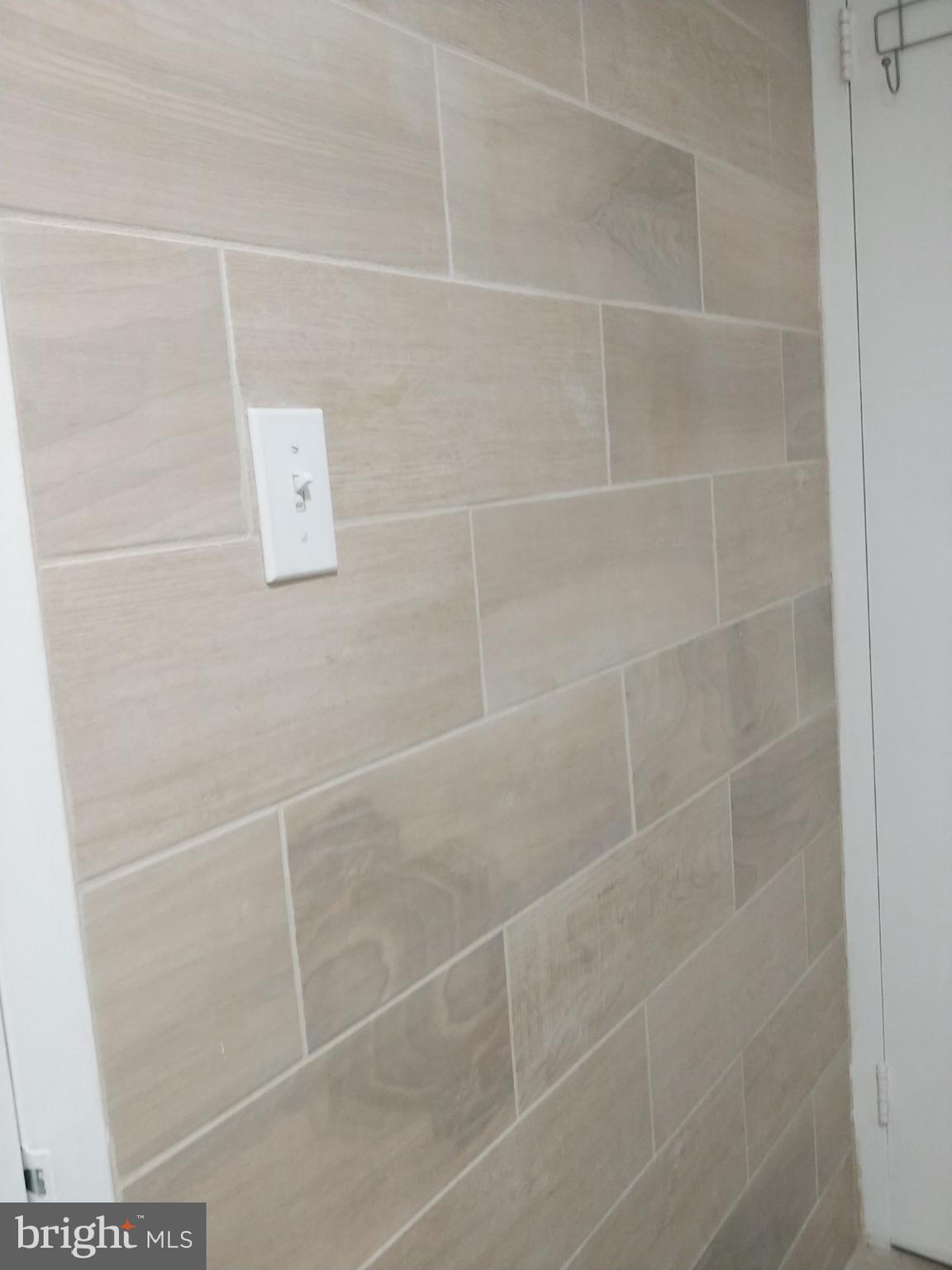 PROMENADE TOWERS - Residential