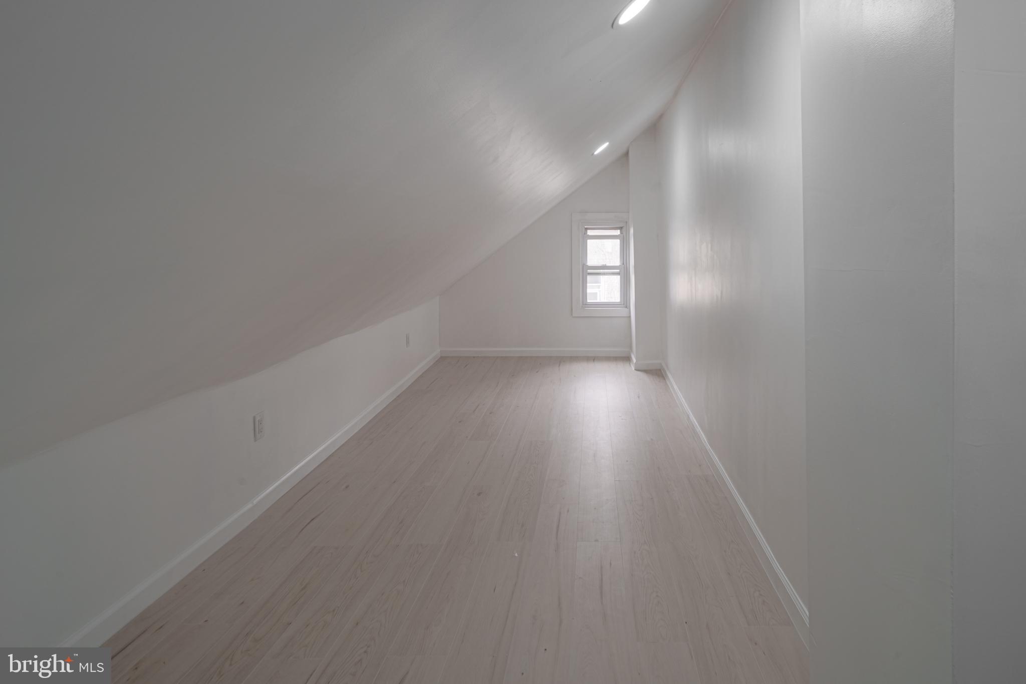 NONE AVAILABEL - Residential