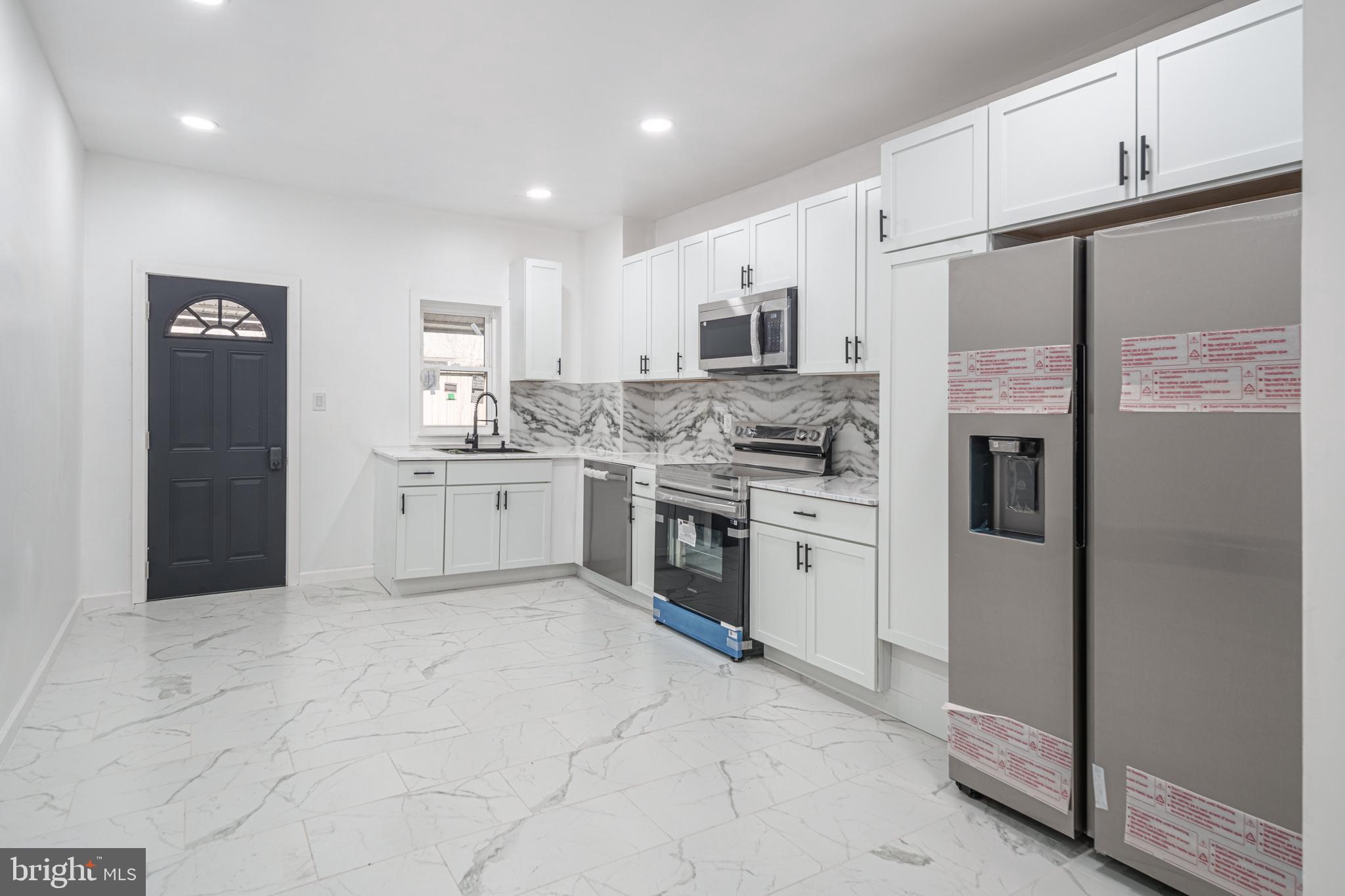 NONE AVAILABEL - Residential