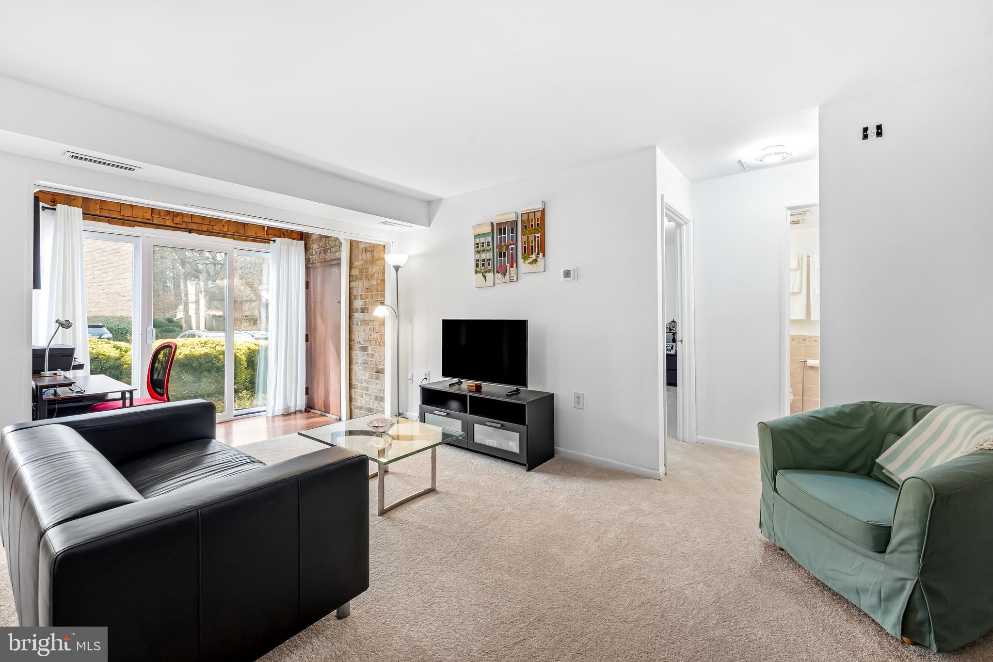 CROSS FOX - Residential