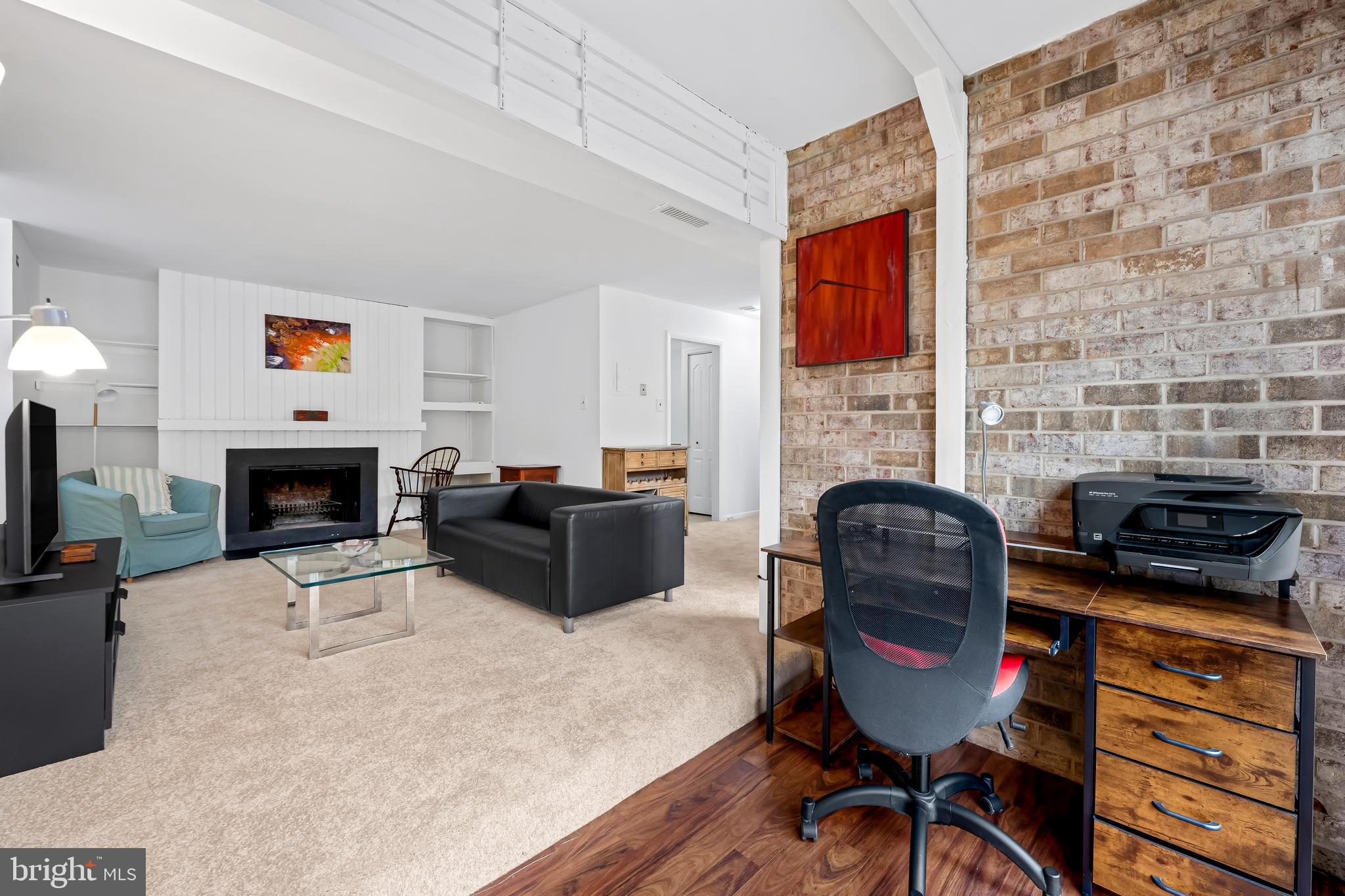 CROSS FOX - Residential