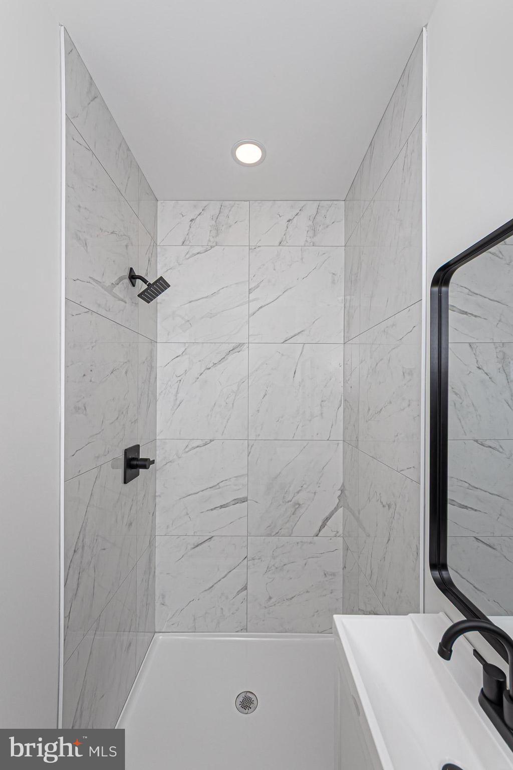 DEERFIELD - Residential