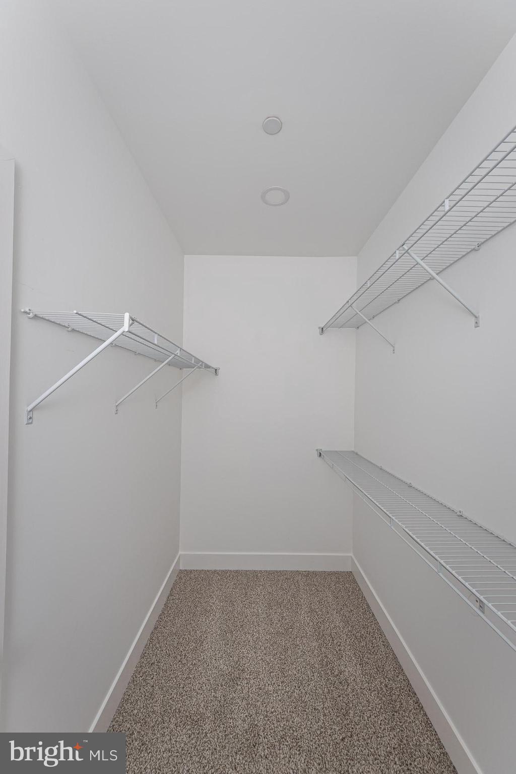 DEERFIELD - Residential