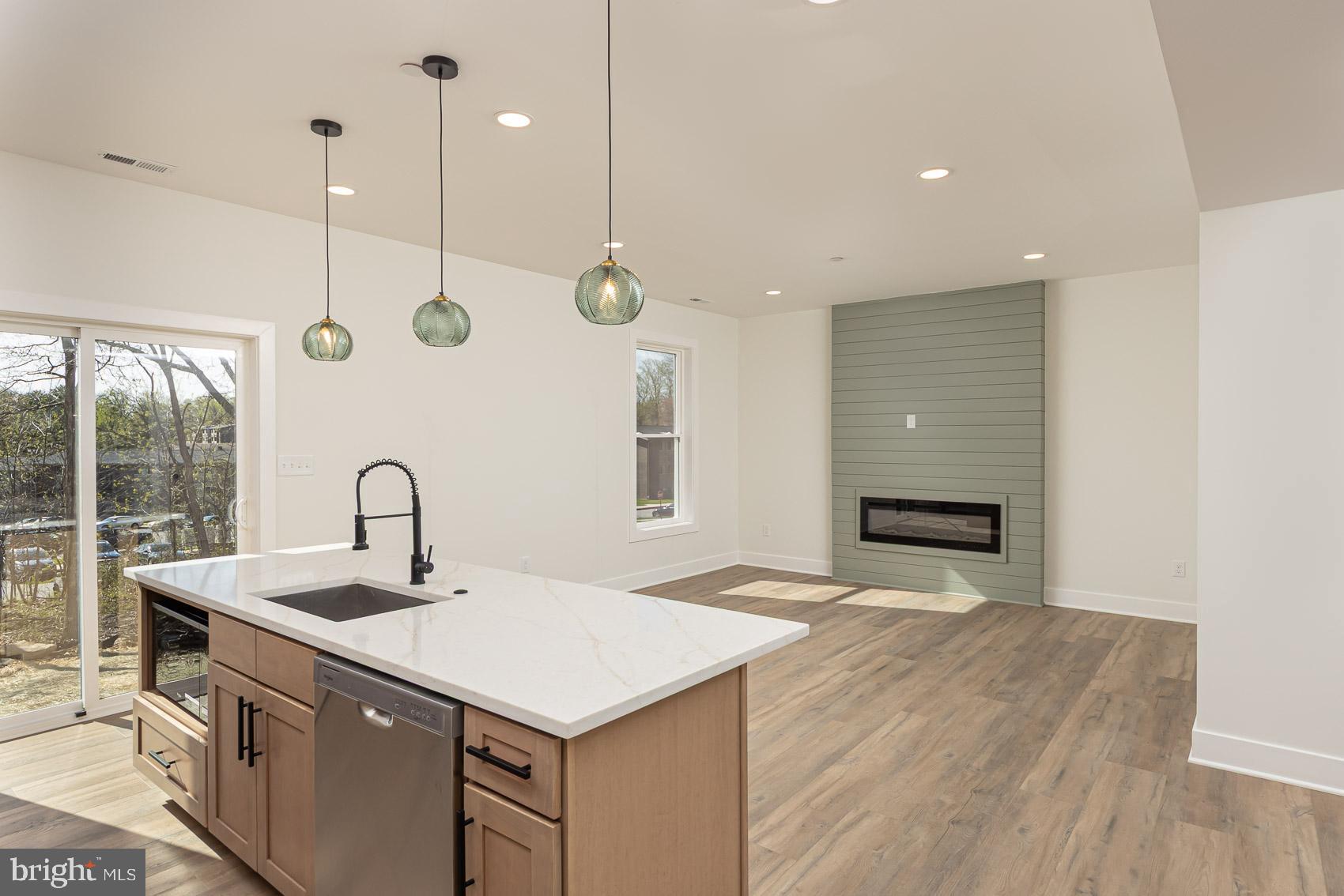 DEERFIELD - Residential