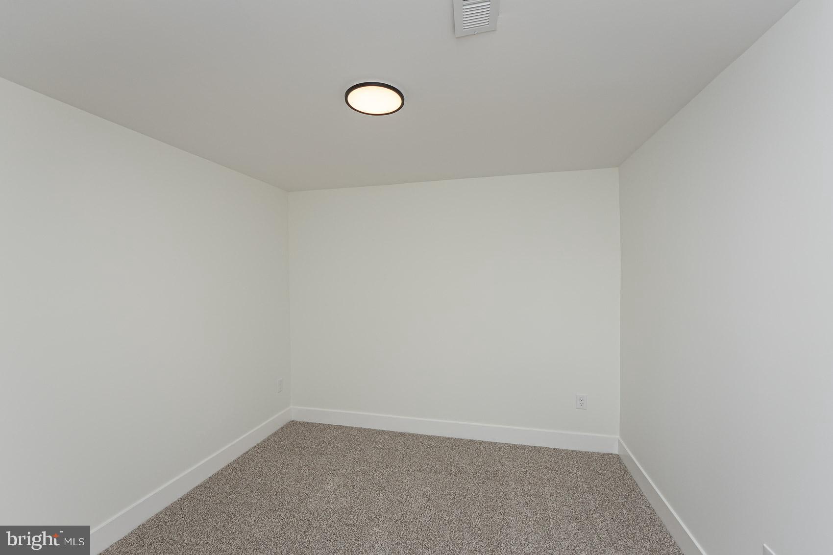 DEERFIELD - Residential