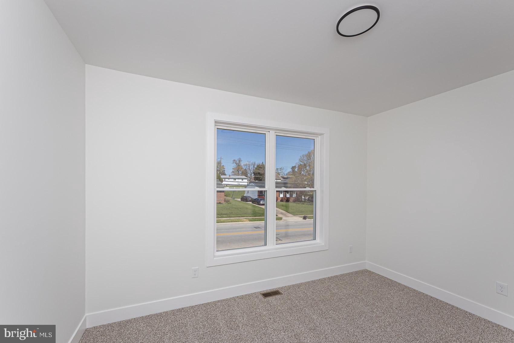 DEERFIELD - Residential