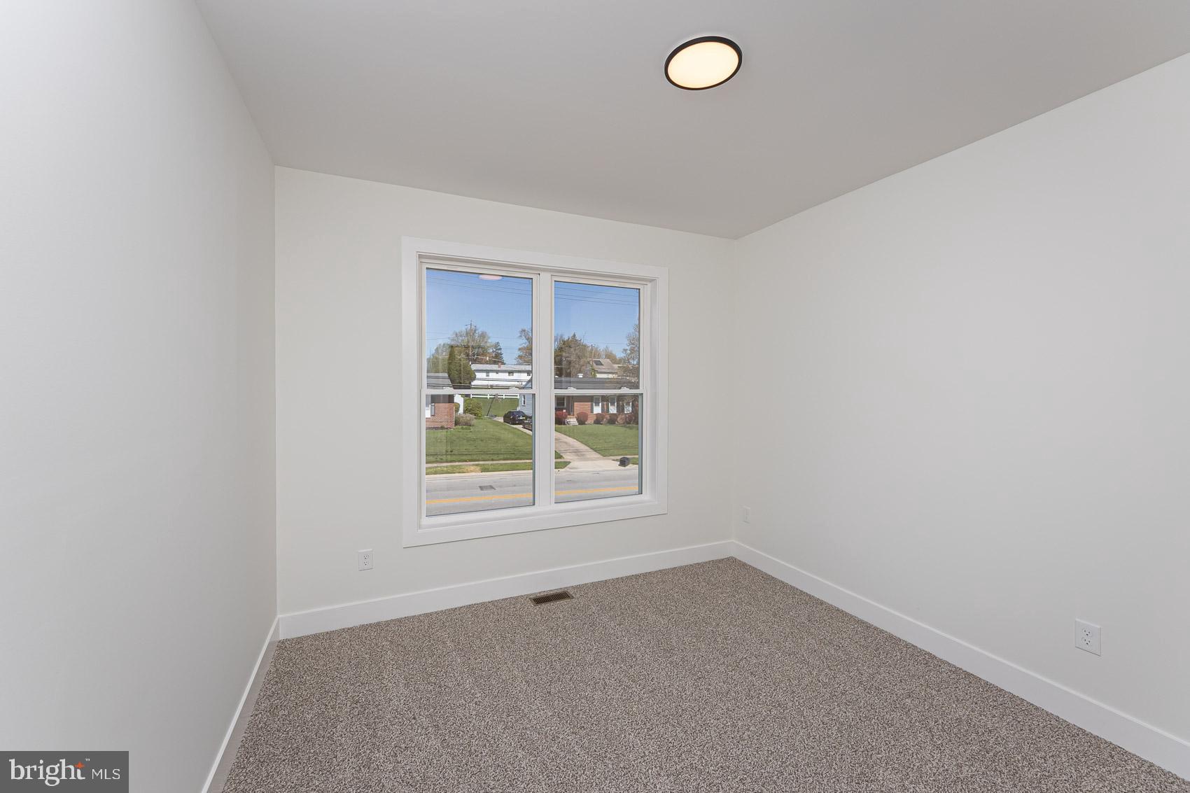 DEERFIELD - Residential