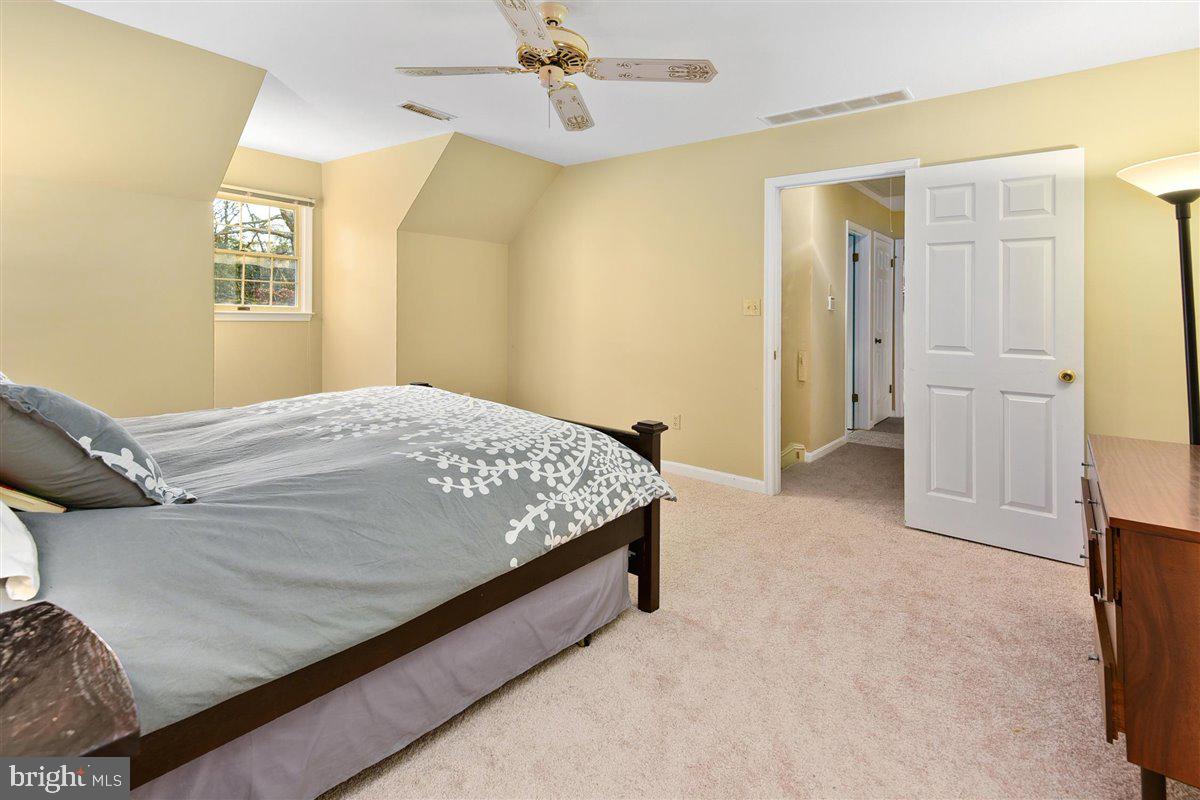 HUNTING PARK - Residential