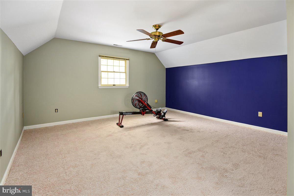 HUNTING PARK - Residential