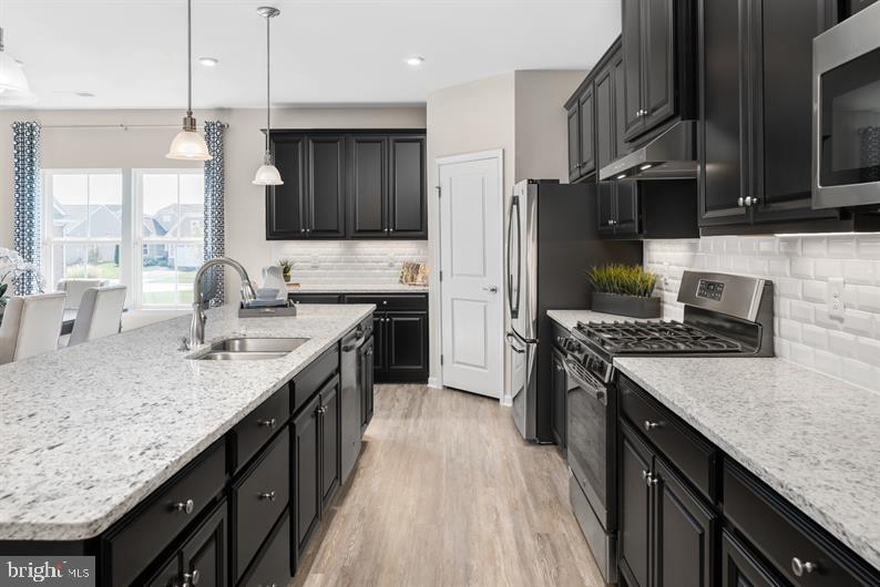 TWO RIVERS - Residential