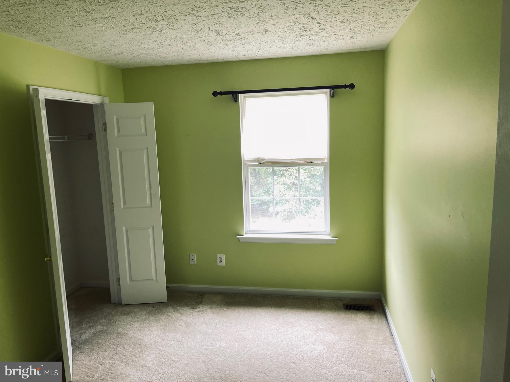 WALNUT POINT - Residential