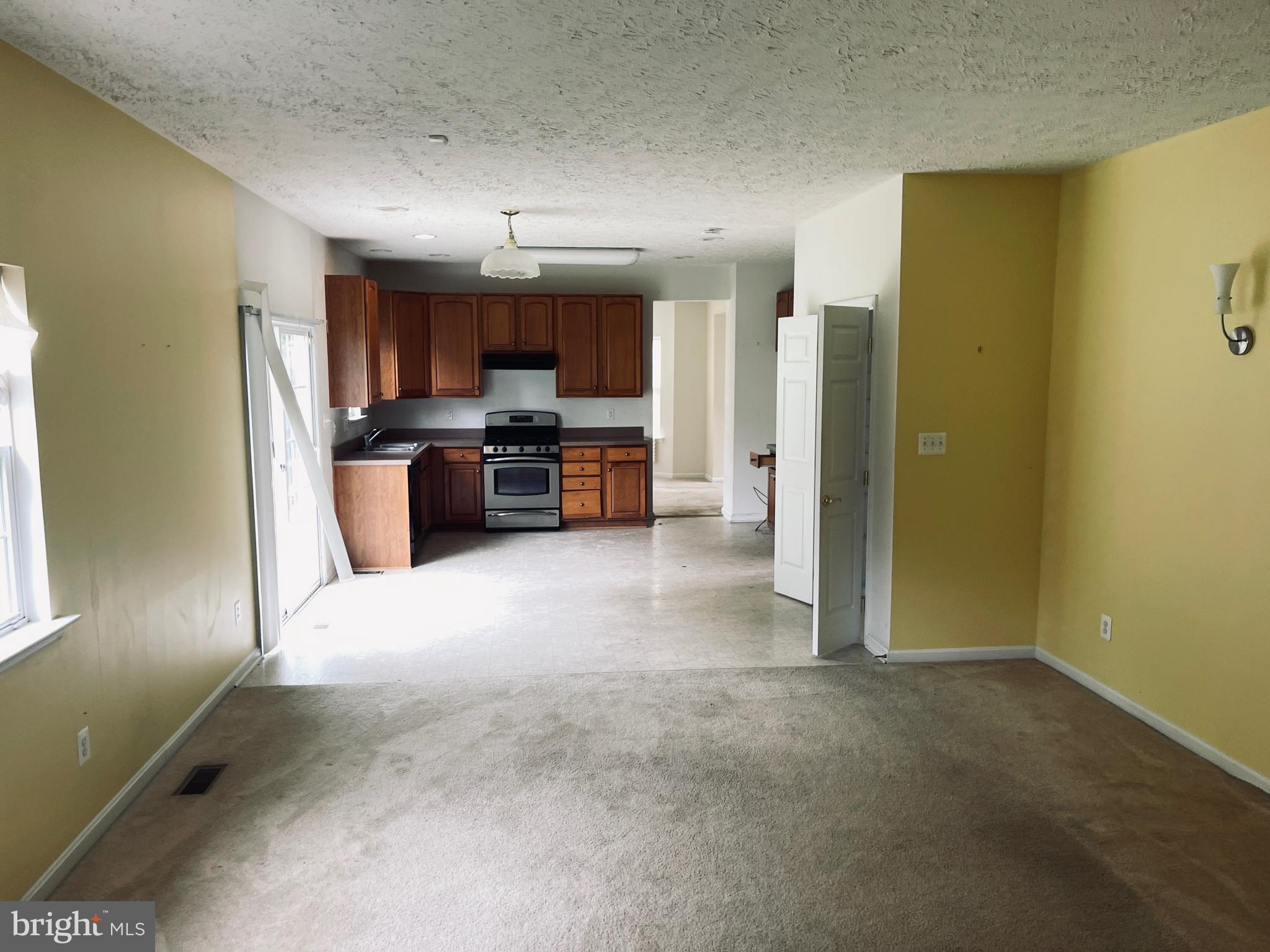 WALNUT POINT - Residential