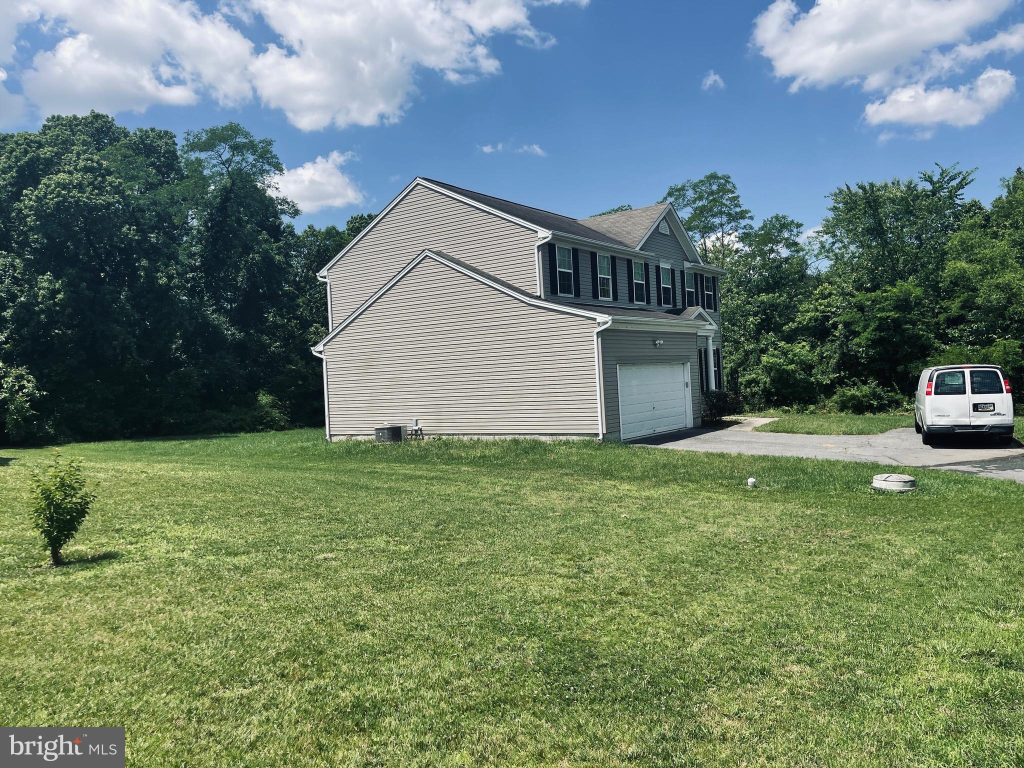 WALNUT POINT - Residential