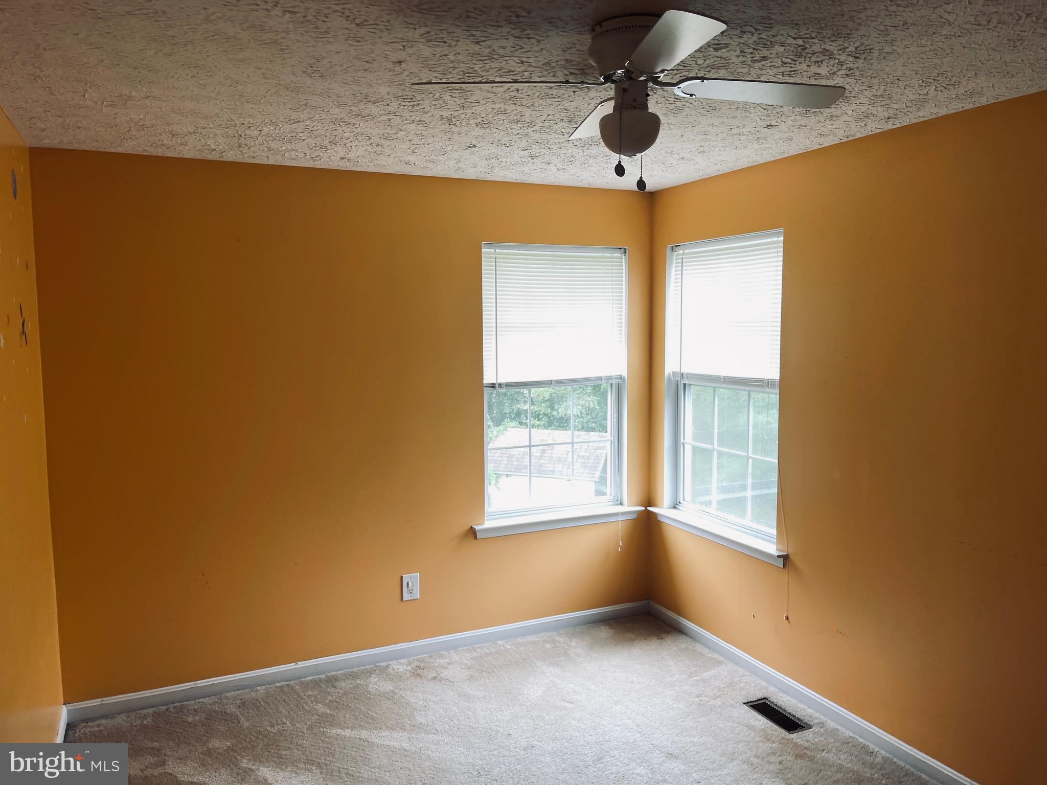 WALNUT POINT - Residential