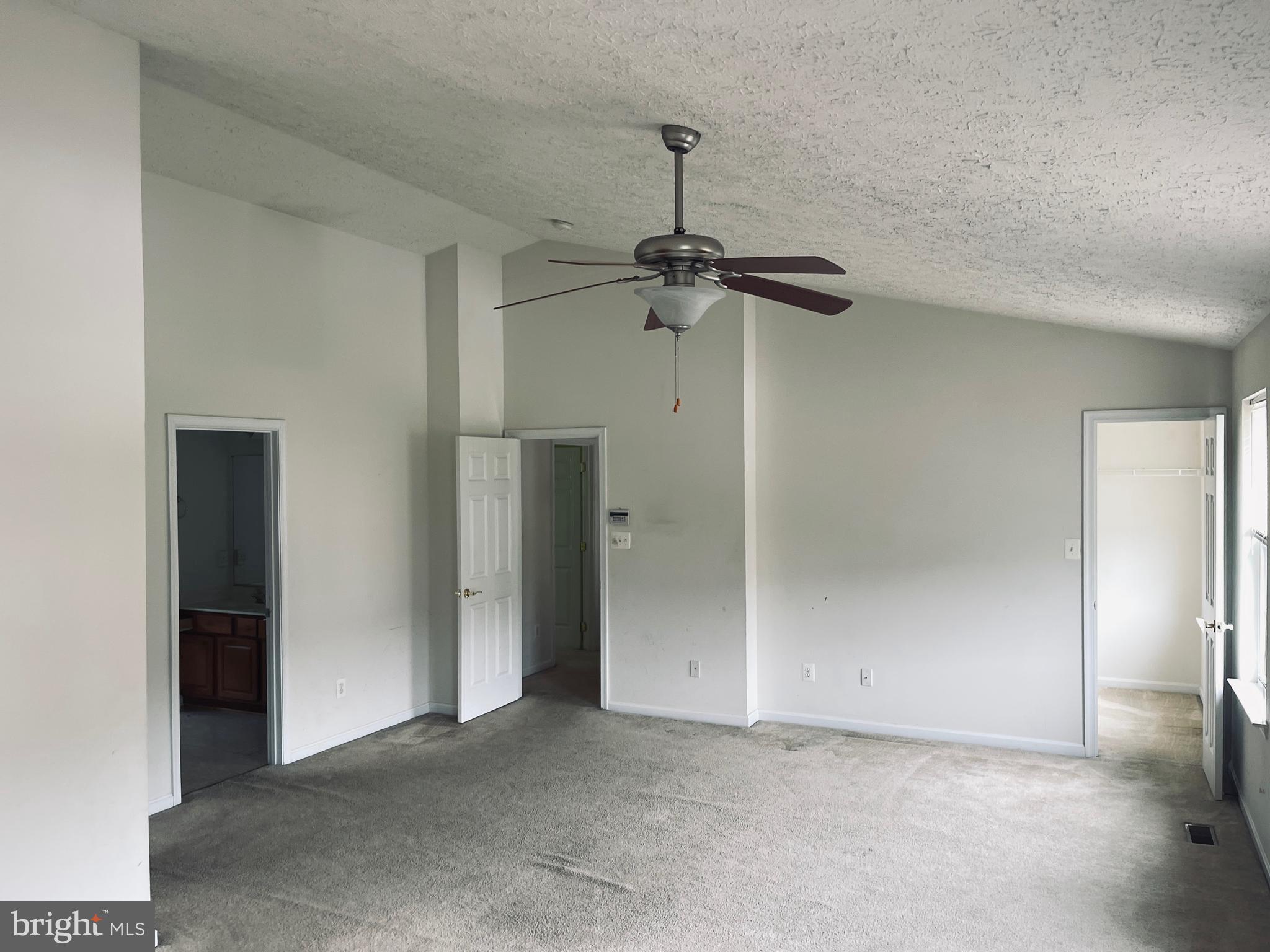 WALNUT POINT - Residential