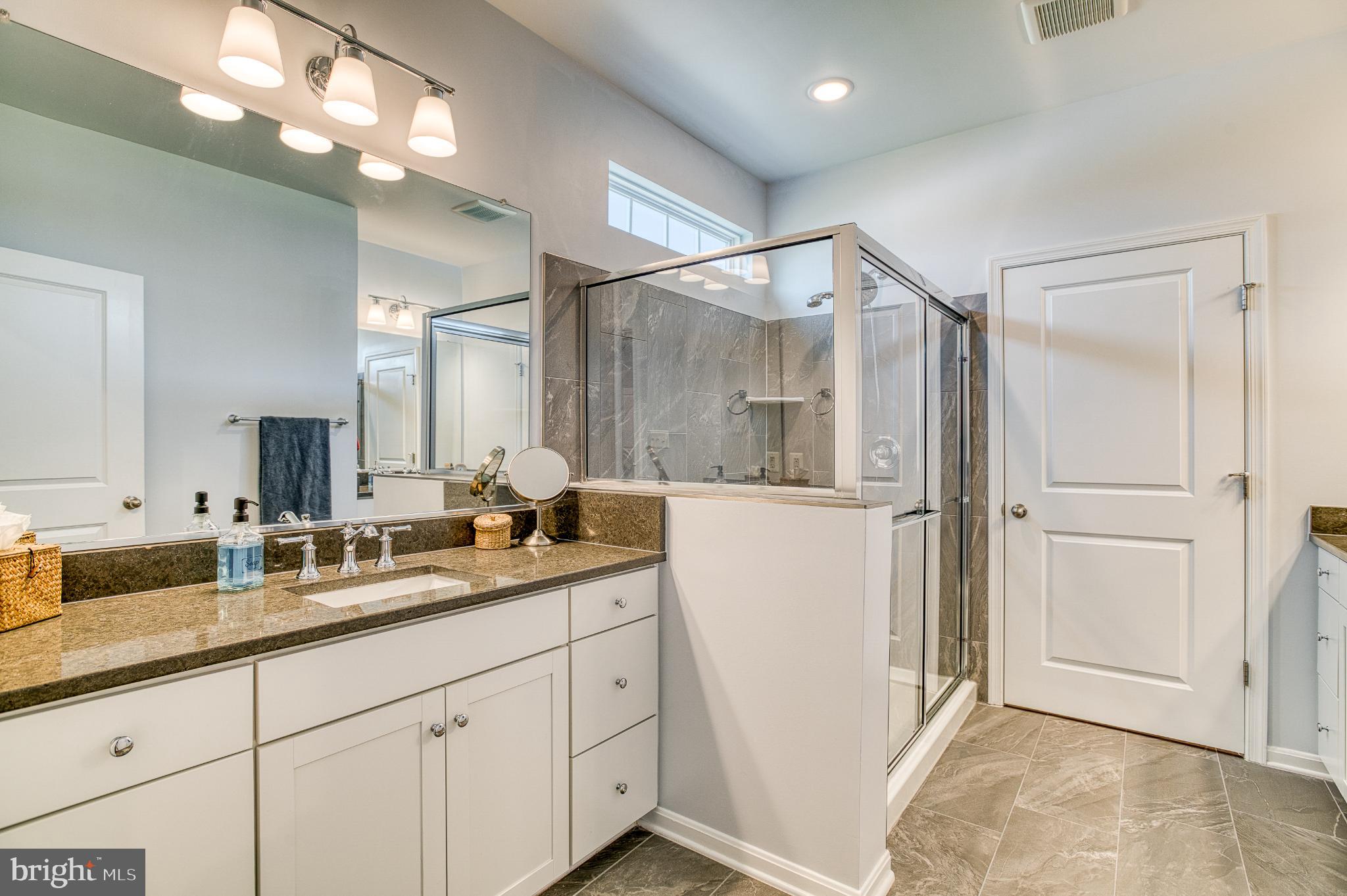 NORTH RIDGE - Residential