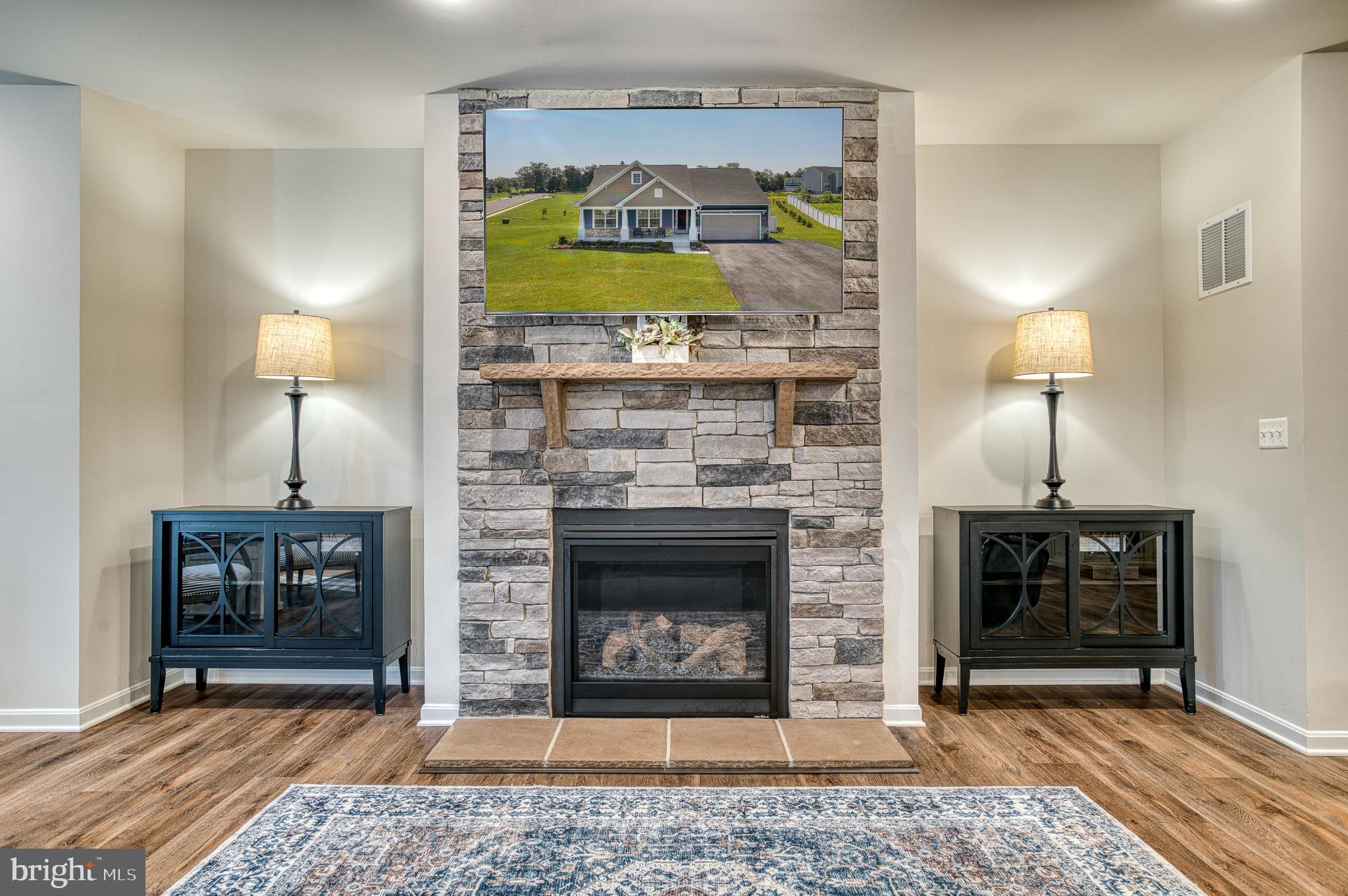 NORTH RIDGE - Residential