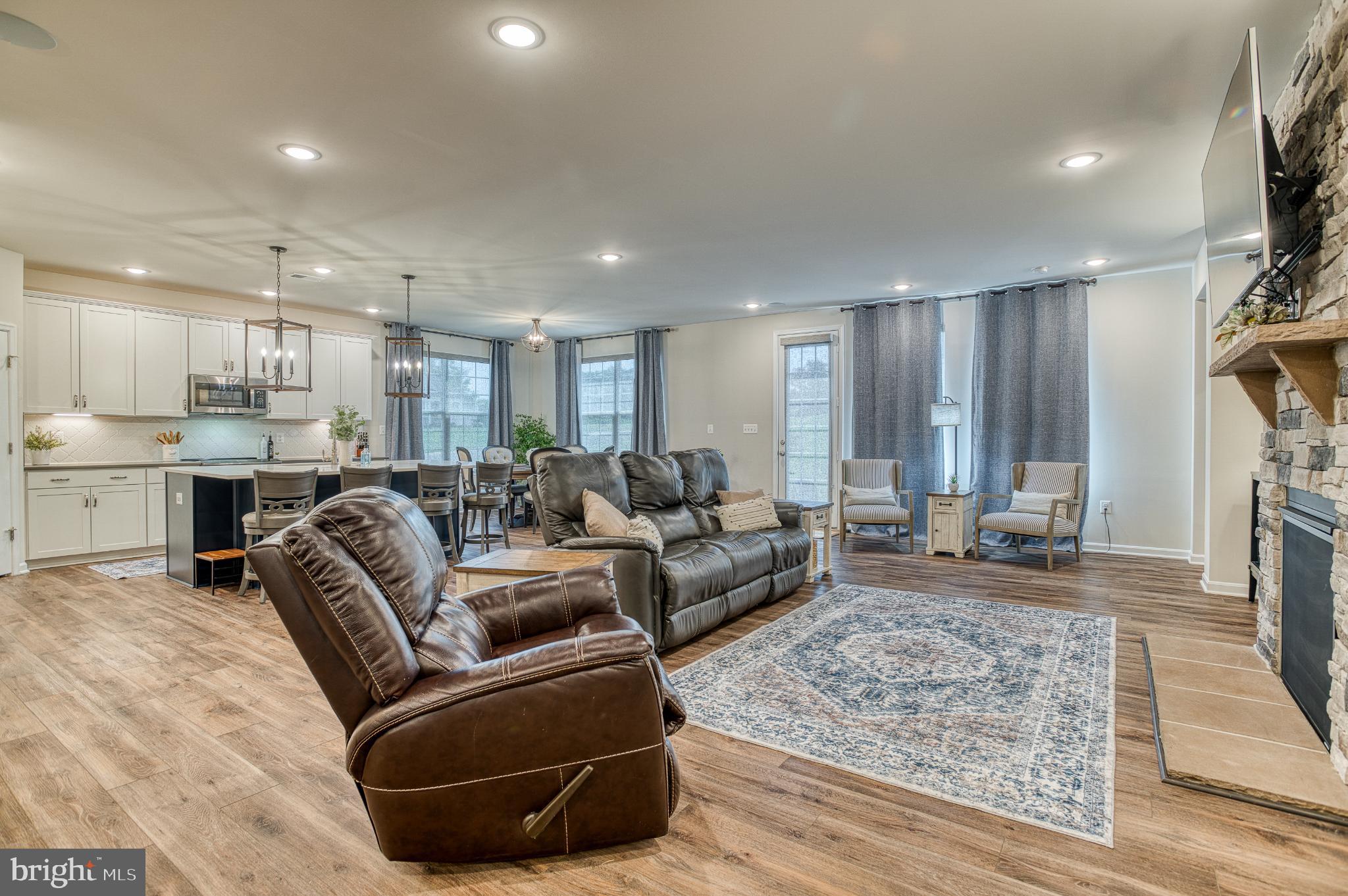 NORTH RIDGE - Residential