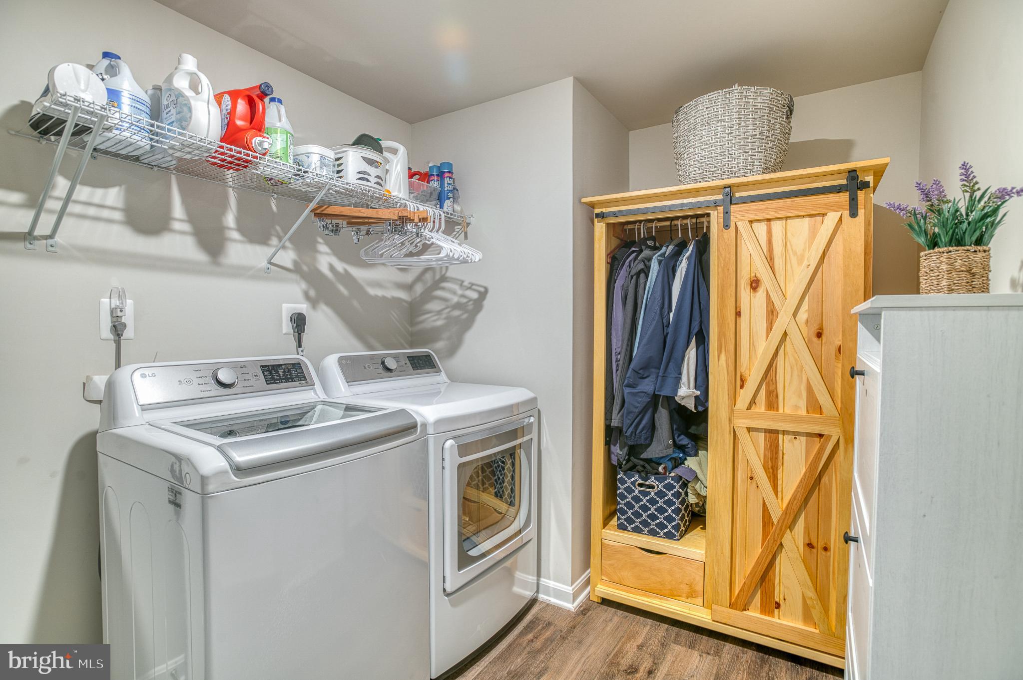 NORTH RIDGE - Residential