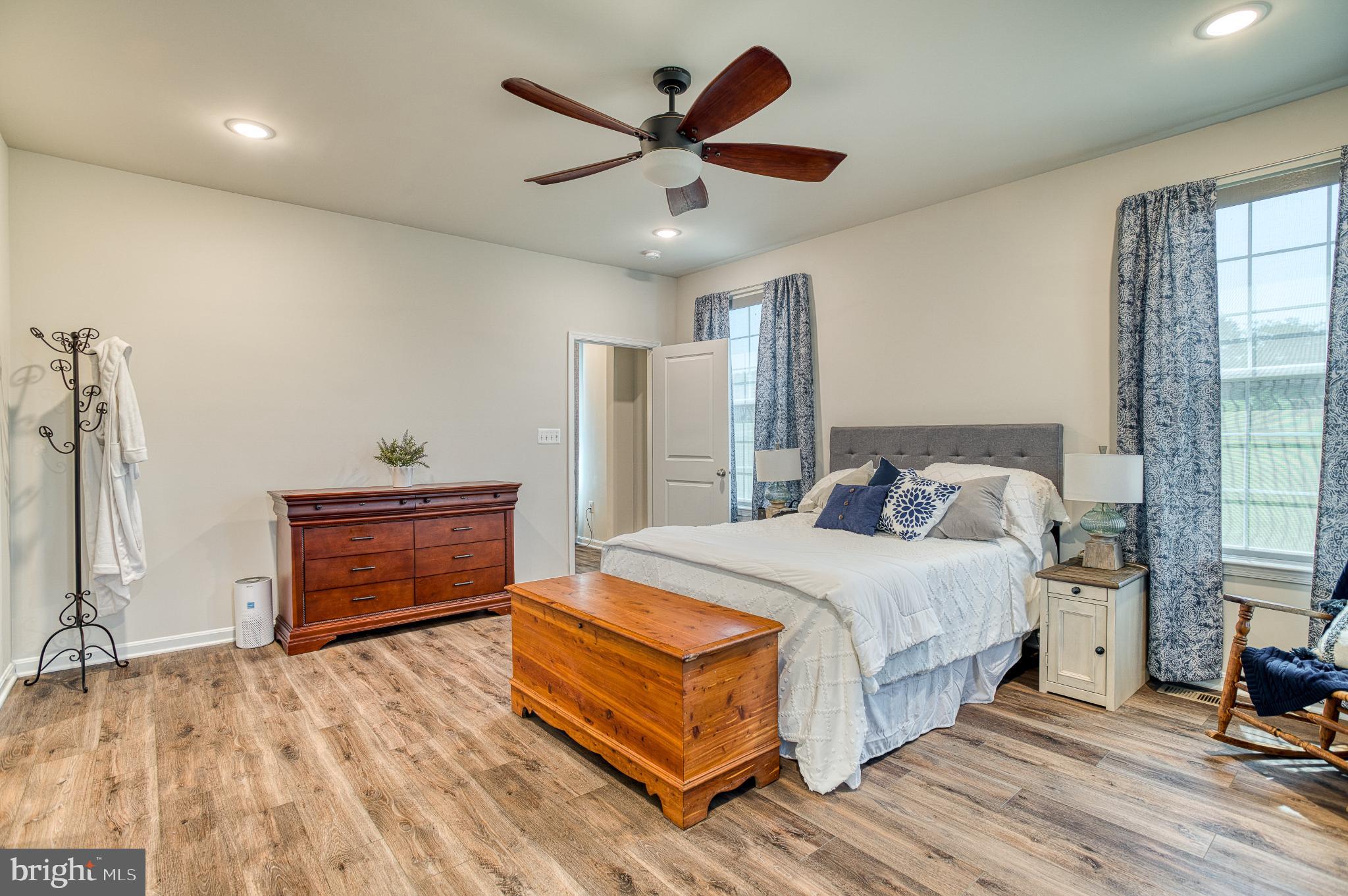 NORTH RIDGE - Residential