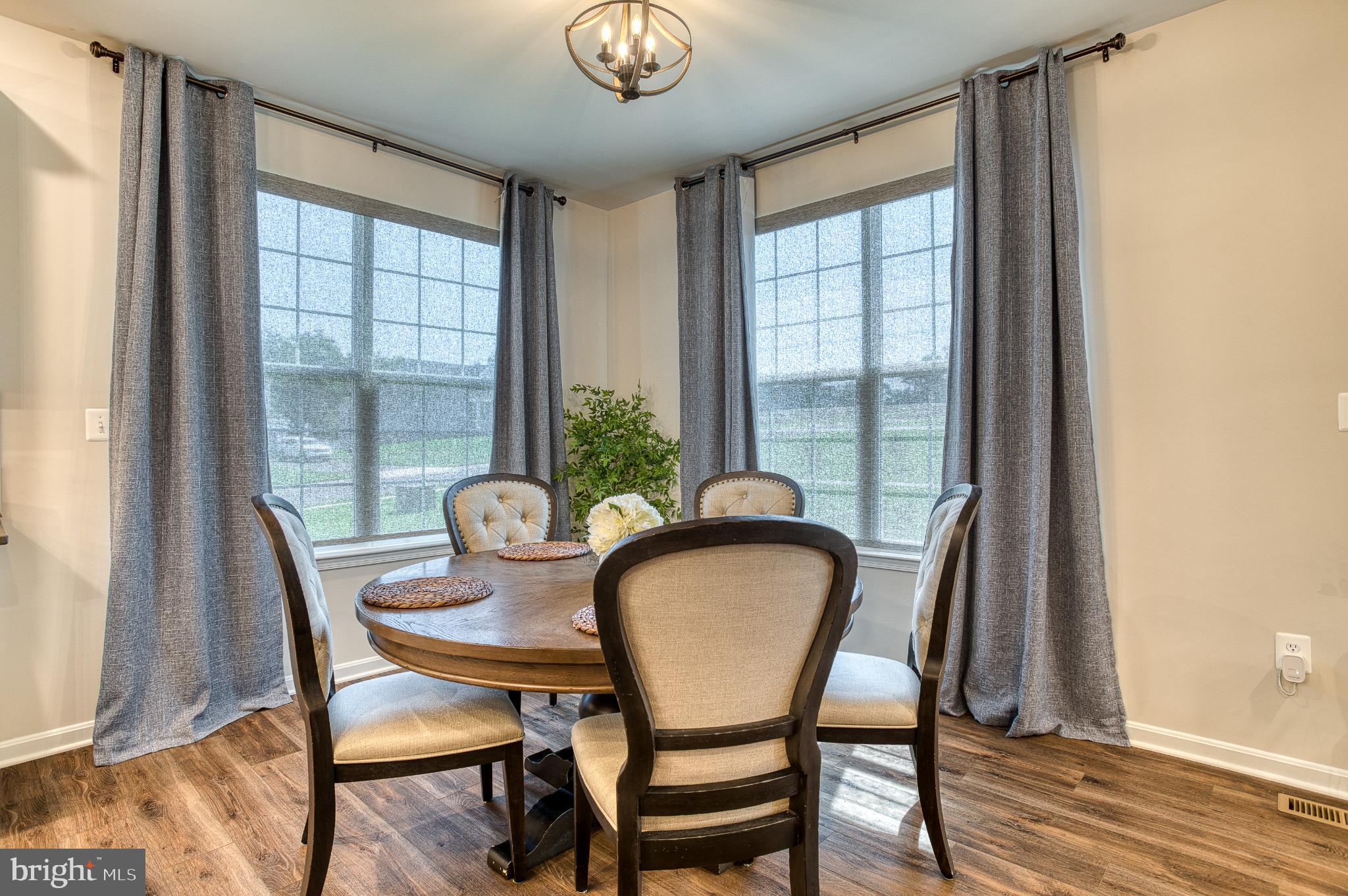 NORTH RIDGE - Residential